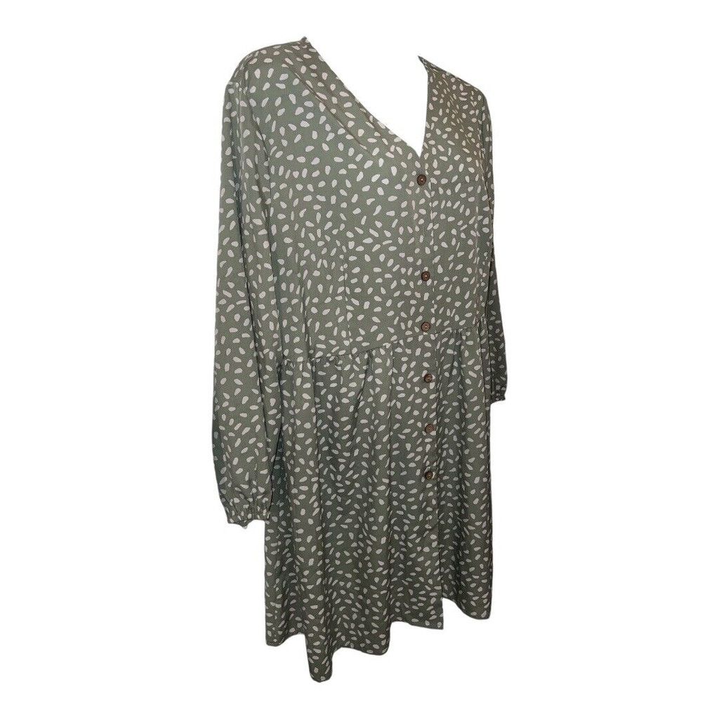 Shein shein curve pale green and white 3xl dress Size 3XL / US 20-22 - 2 Thumbnail