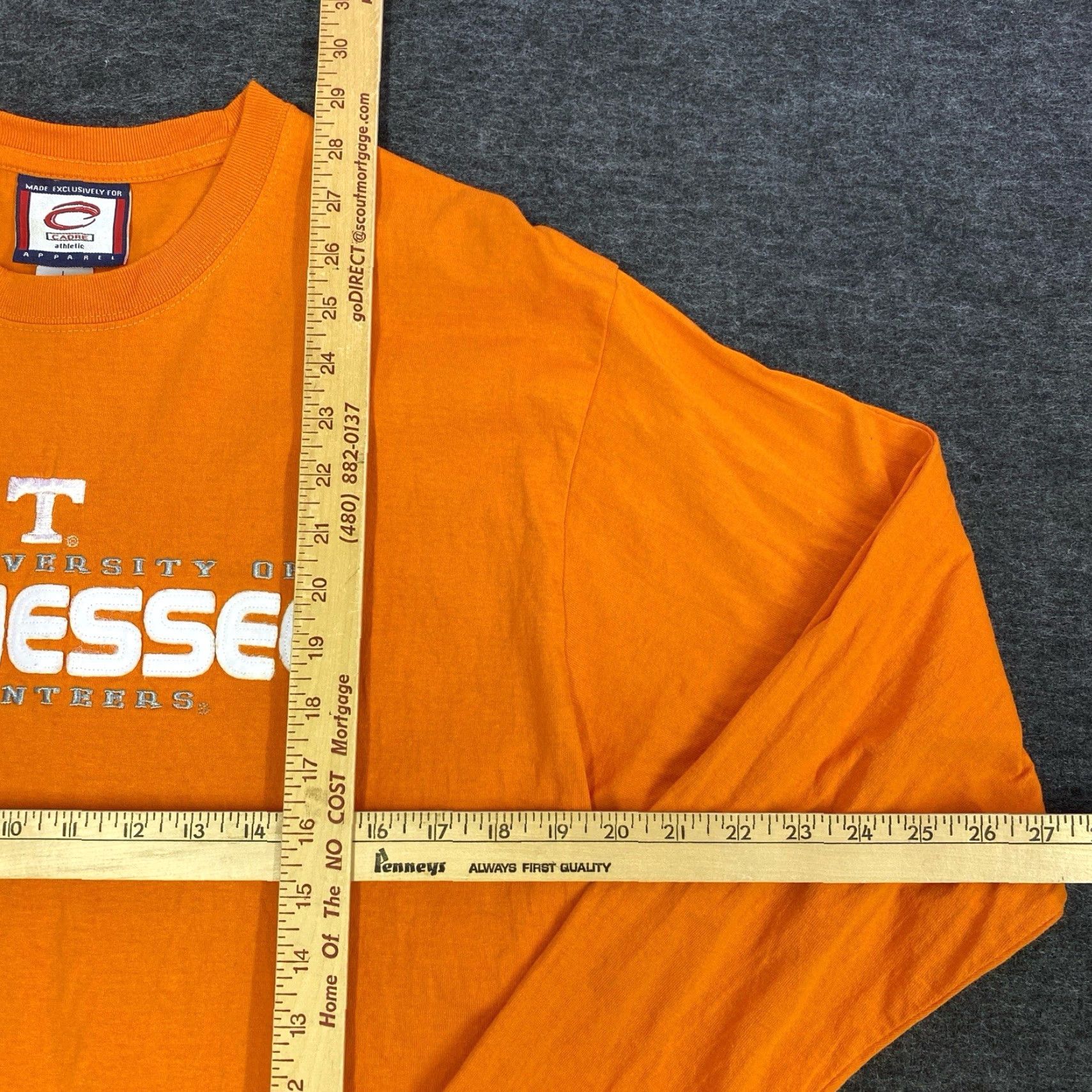NCAA VINTAGE Tennessee Volunteers Shirt Long Sleeve Mens Large Orange 90s NCAA Football Cadrea Athletic Size US L / EU 52-54 / 3 - 2 Thumbnail