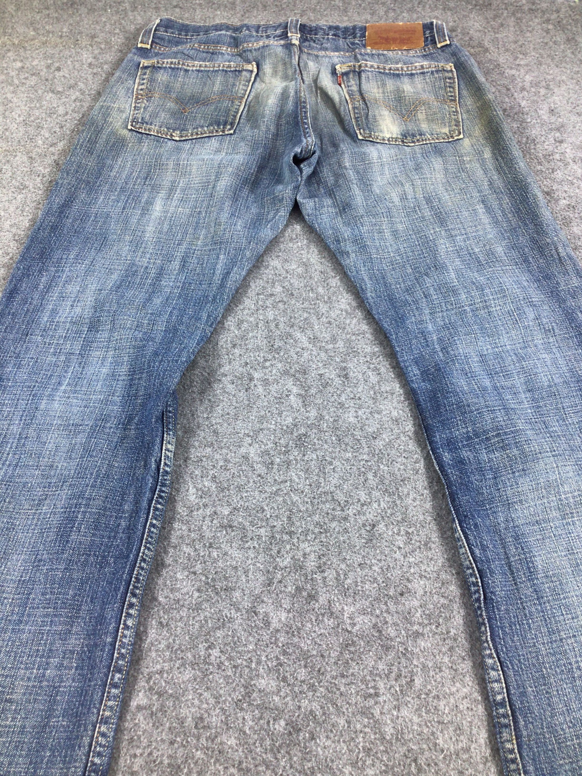 Levi's Vintage Levis 514 Jeans Faded Blue Denim KJ300 Size US 35 - 4 Thumbnail