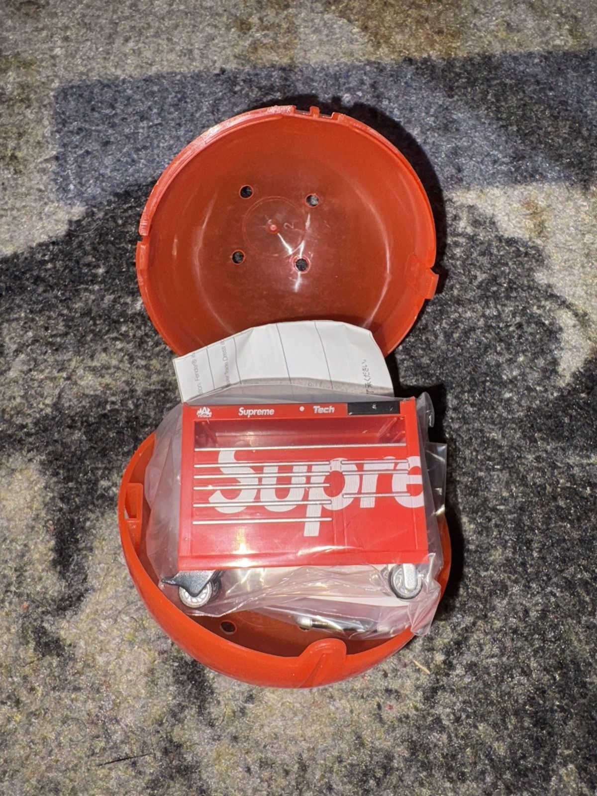 Supreme Supreme Bandai Gashapon Machine Toolbox Toy Size ONE SIZE - 2 Thumbnail