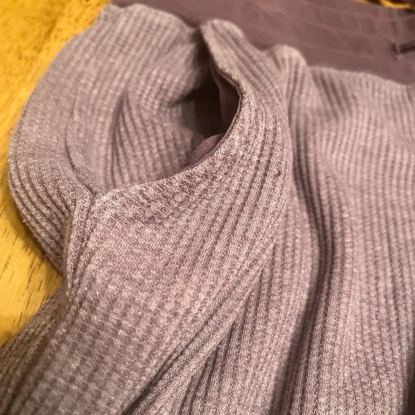 The Unbranded Brand Zyia Active purple ribbed leggings, size Small Size 28" / US 6 / IT 42 - 3 Thumbnail