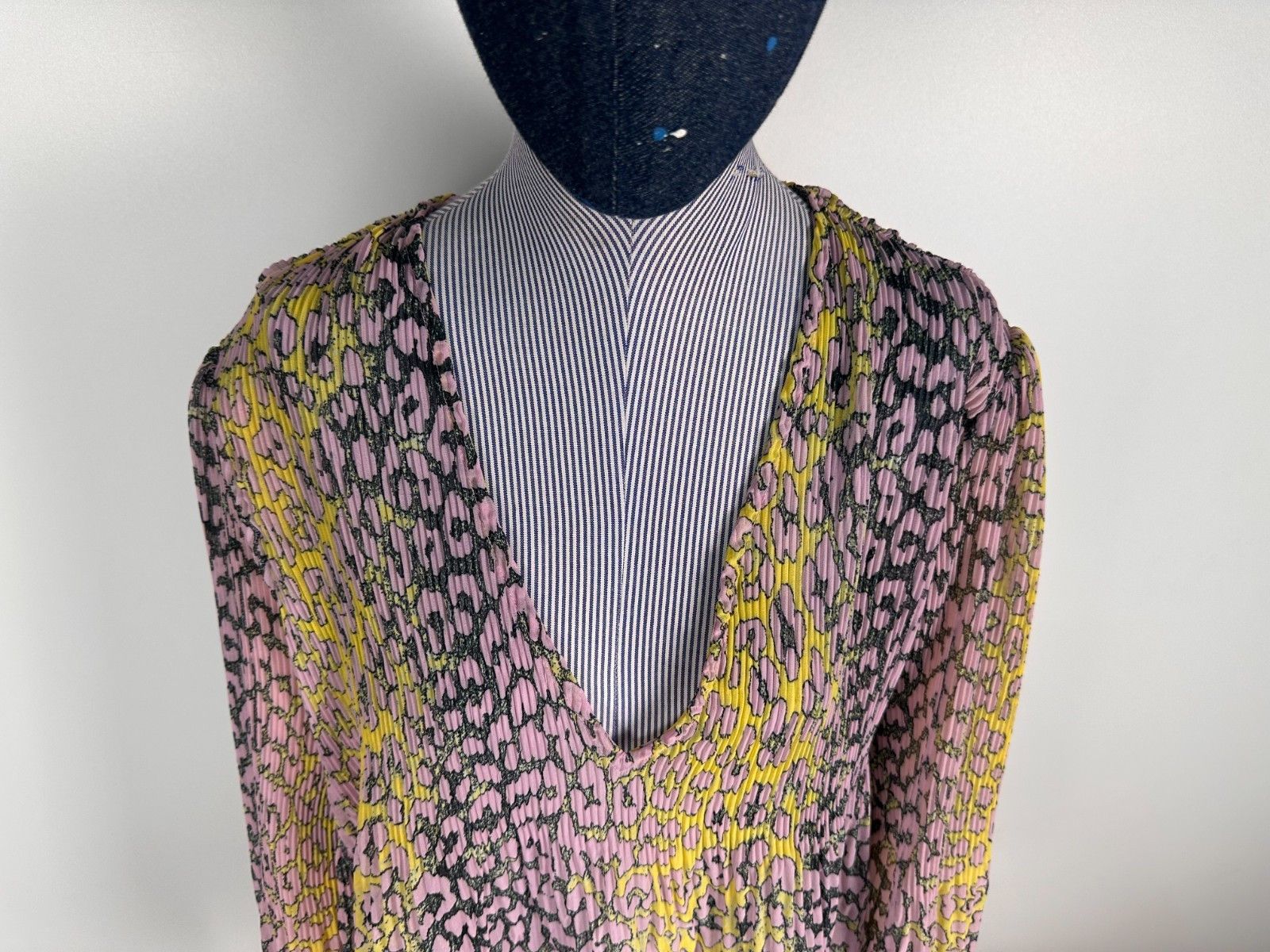 Ganni Ganni Blouse Leopard print Long Sleeve Size 38 Size XS / US 0-2 / IT 36-38 - 2 Thumbnail