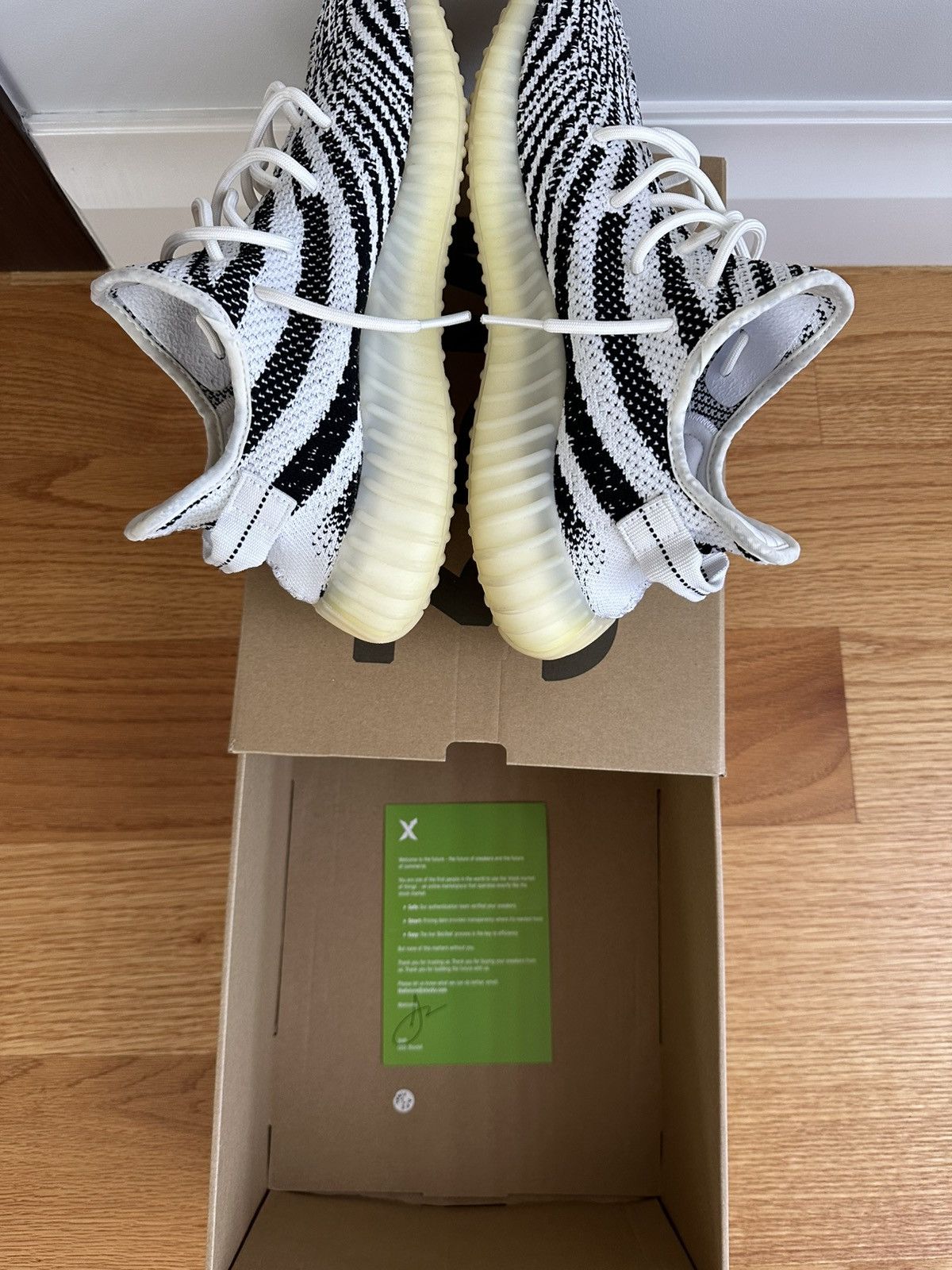 Adidas × Kanye West Adidas Yeezy Boost 350 v2 Zebra Size US 10.5 / EU 43-44 - 7 Thumbnail