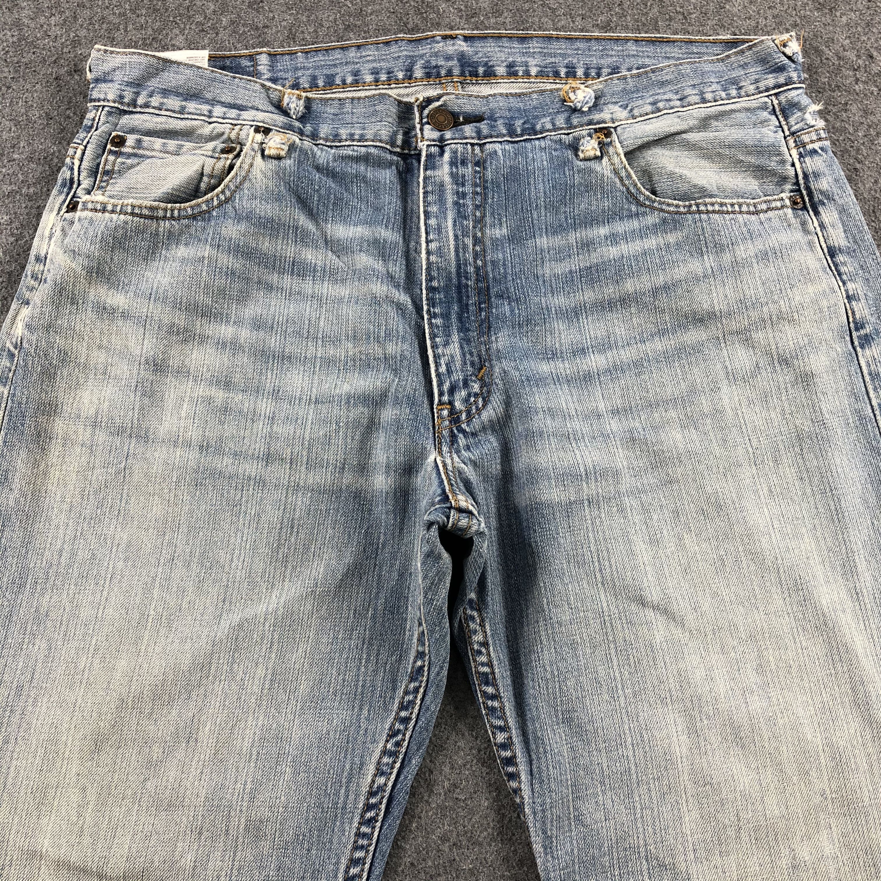 Levi's × Vintage Vintage Light Wash Levis 569 Jeans-JM1856 Size US 37 - 3 Thumbnail