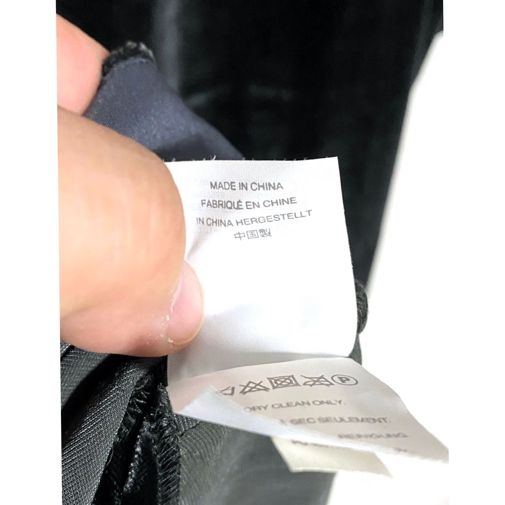 Madewell Madewell Velvet Black Choker Top Blouse Women S V Neck Whimsigoth Dark Fairy Y2K Blouse Velvet Black Choker Womens S V-Neck Whimsigoth Dark Fairy Y2K Size S / US 4 / IT 40 - 7 Thumbnail