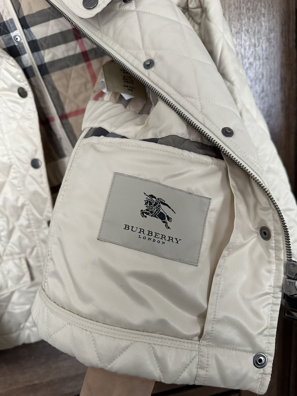 Burberry Burberry London Zip Jacket Bomber Women’s Size M / US 6-8 / IT 42-44 - 14 Thumbnail