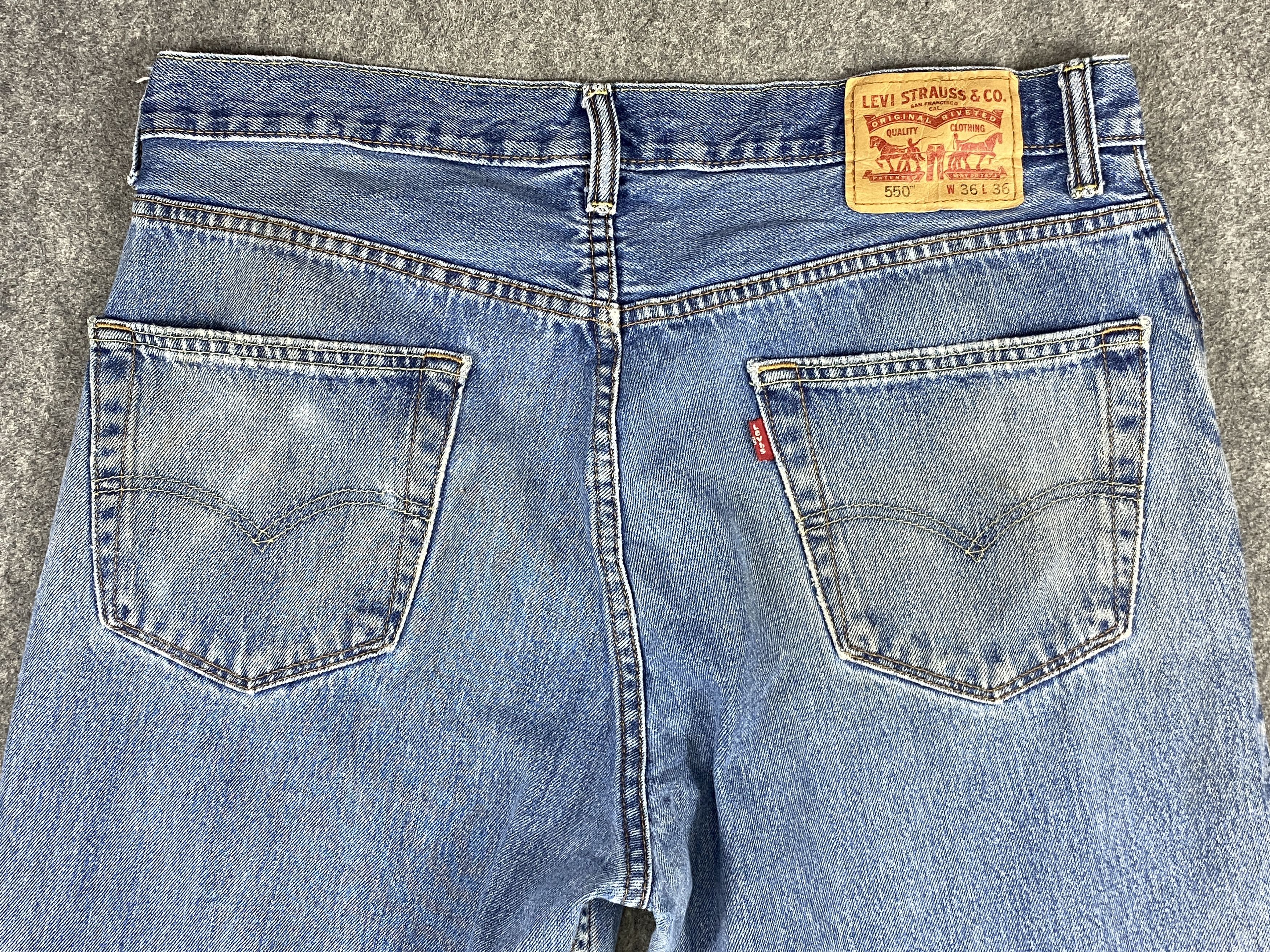 Levi's Dirty Blue Vintage Levi's 550 Jeans 35x34 Denim -JN1734 Size US 35 - 4 Thumbnail