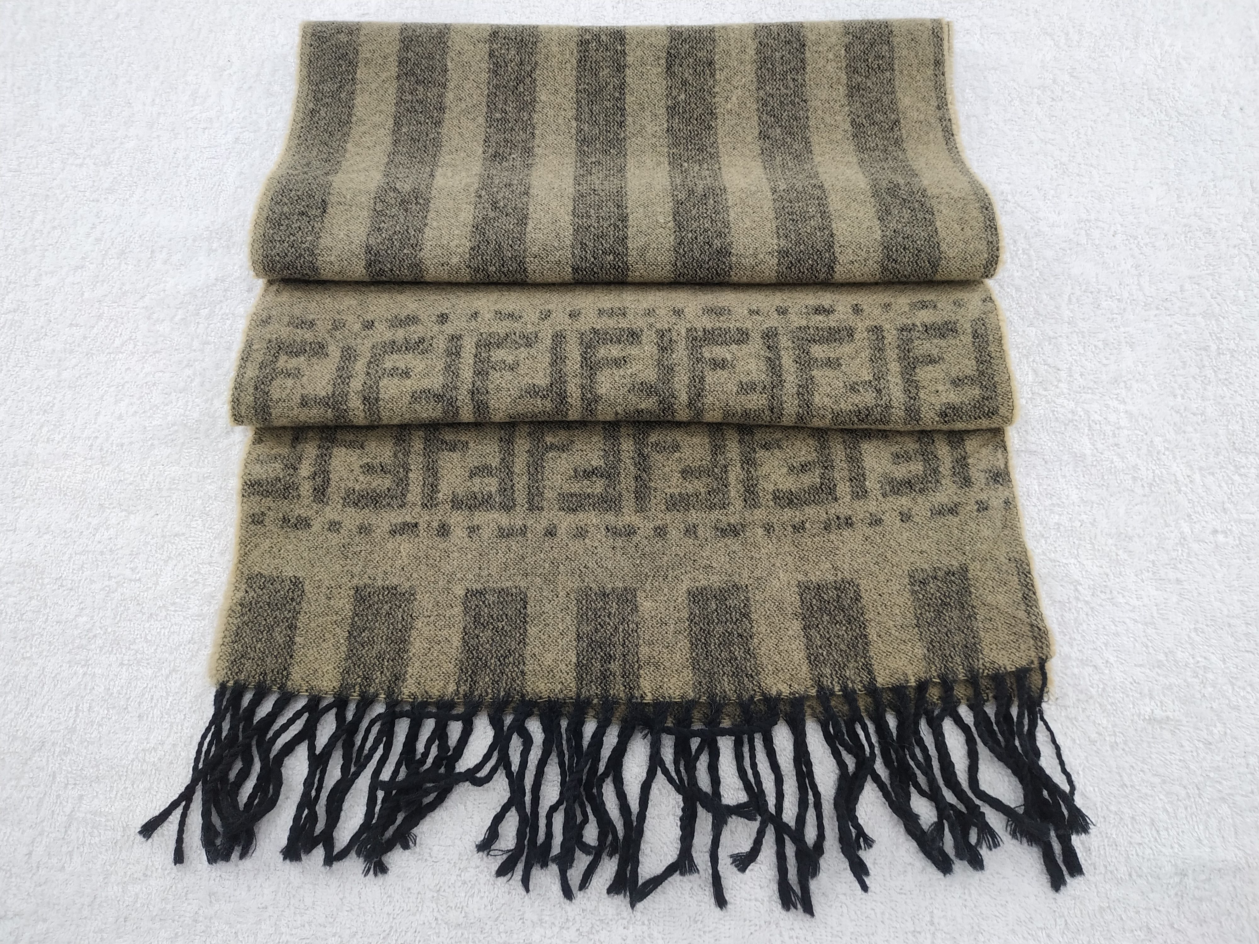 Fendi Vintage Fendi Scarf/Muffler/Neckwear MF454 Size ONE SIZE - 2 Thumbnail