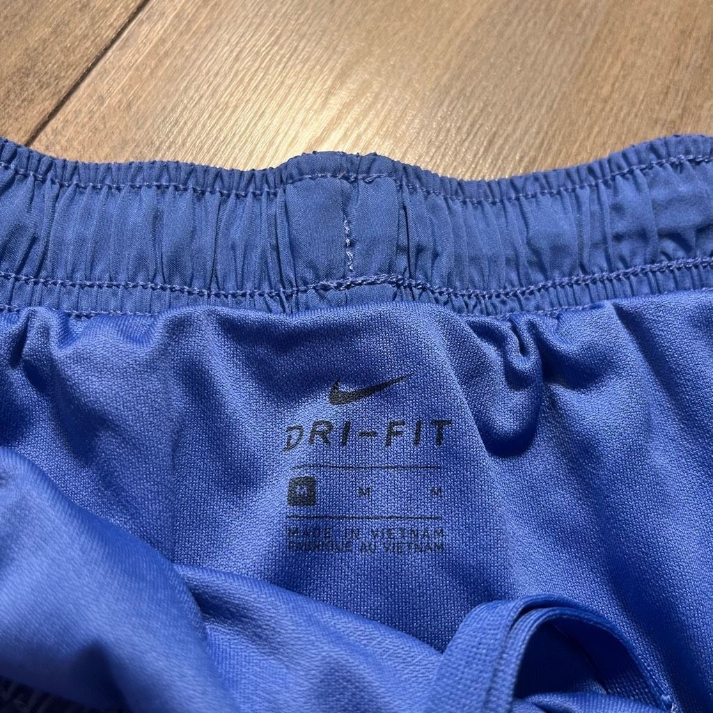 Nike Nike Blue Athletic Workout Shorts Women Medium Bin J-54 Size 30" / US 8 / IT 44 - 3 Thumbnail