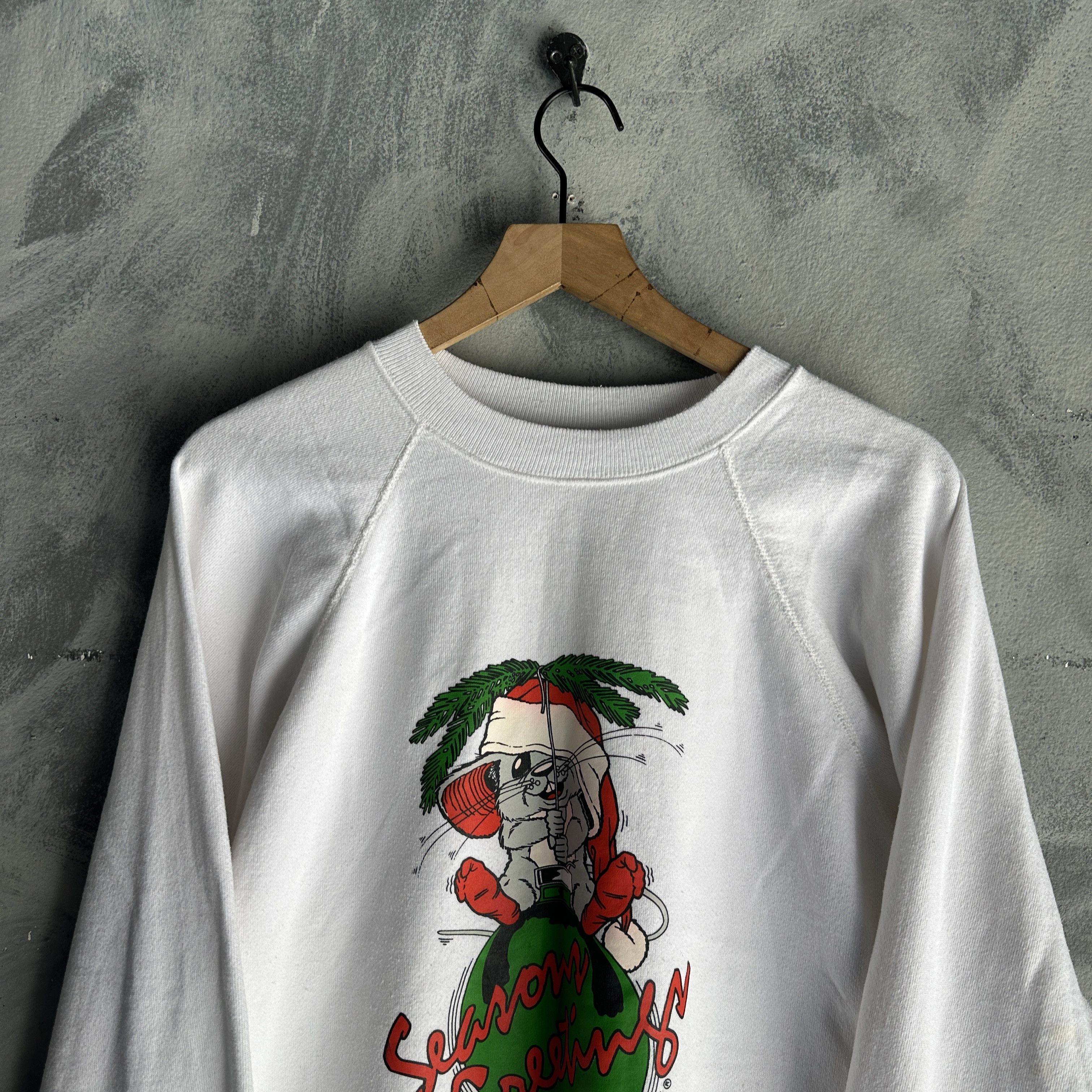 Other Vtg Christmas Sweatshirt Seasons Greetings Mouse Ornament 80 Size US XL / EU 56 / 4 - 2 Thumbnail