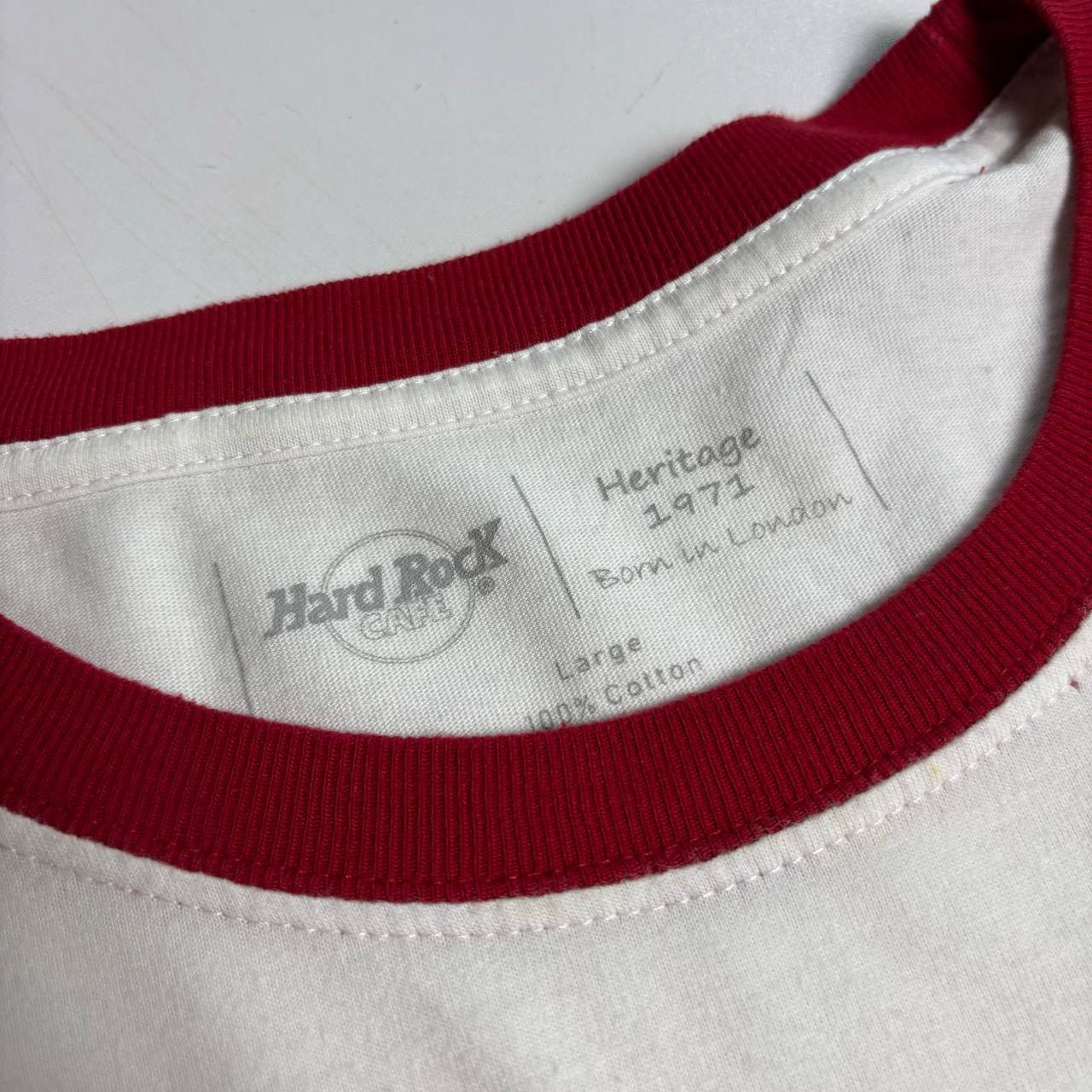 Hard Rock Cafe Hard Rock Cafe Helsinki T-shirt Size:L Size US L / EU 52-54 / 3 - 4 Thumbnail