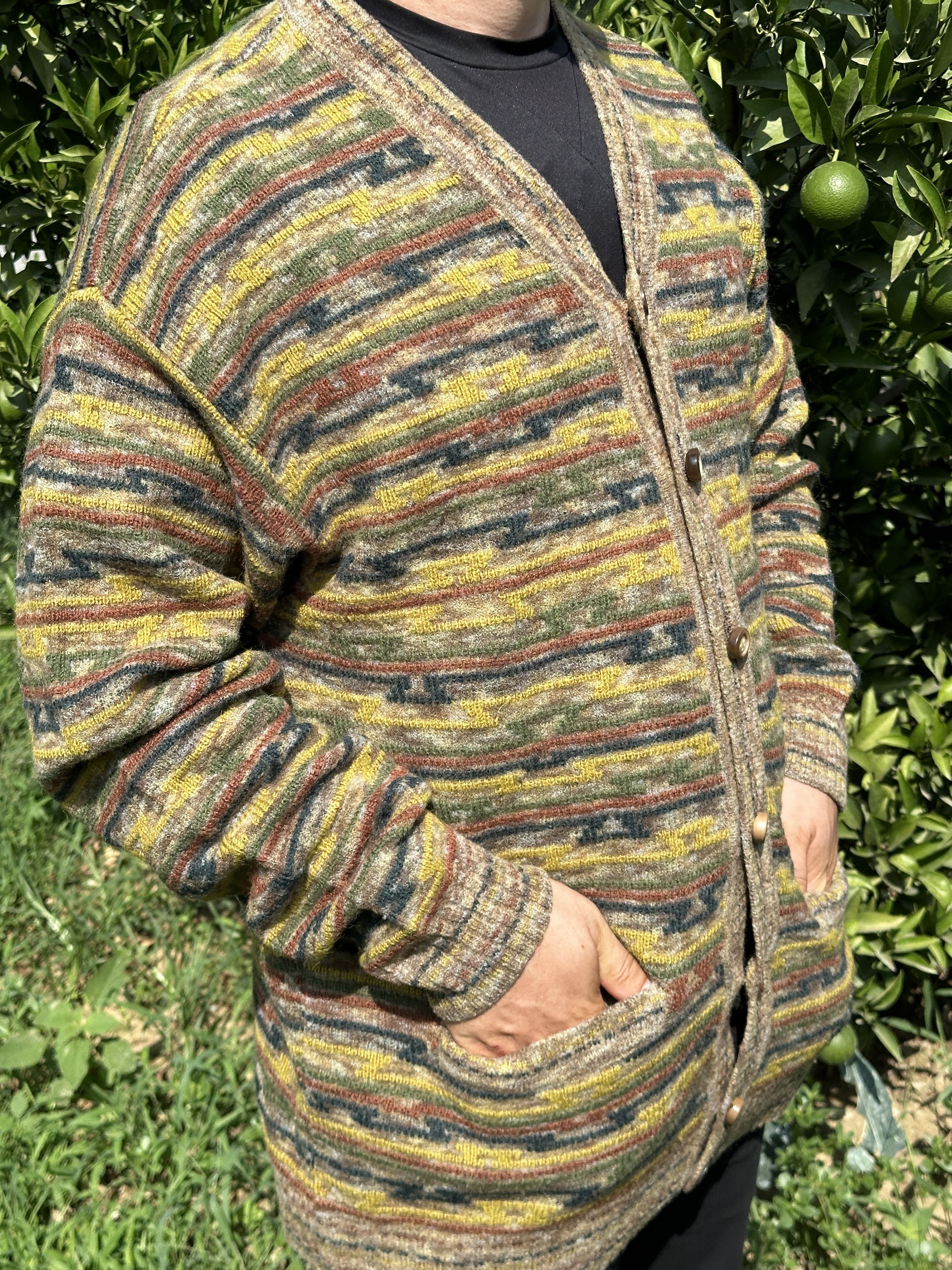 Missoni 1992 Missoni Cardigan 3D Knit Retro Jeresy Size 54 L XL Size US L / EU 52-54 / 3 - 12 Thumbnail