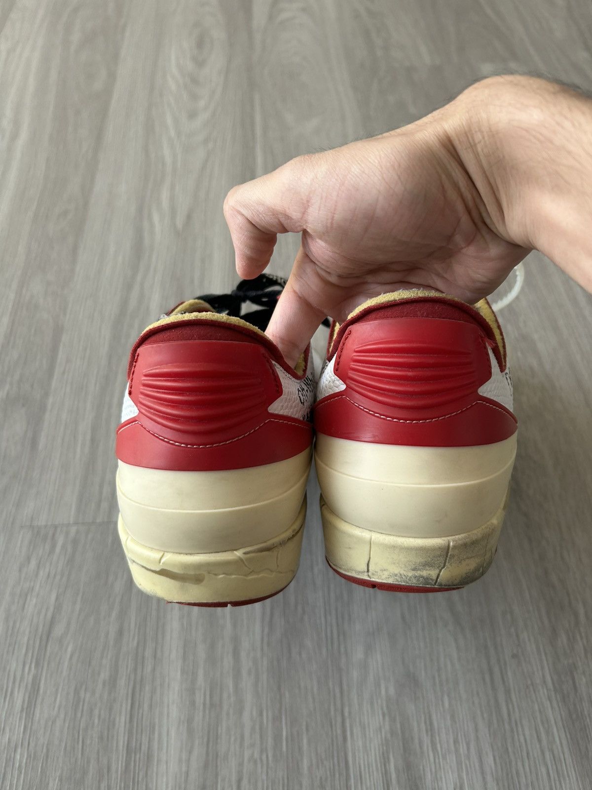 Jordan Brand × Off-White Off-White X Air Jordan Retro 2 Low White Varsity Red Size 11 Size US 11 / EU 44 - 5 Thumbnail