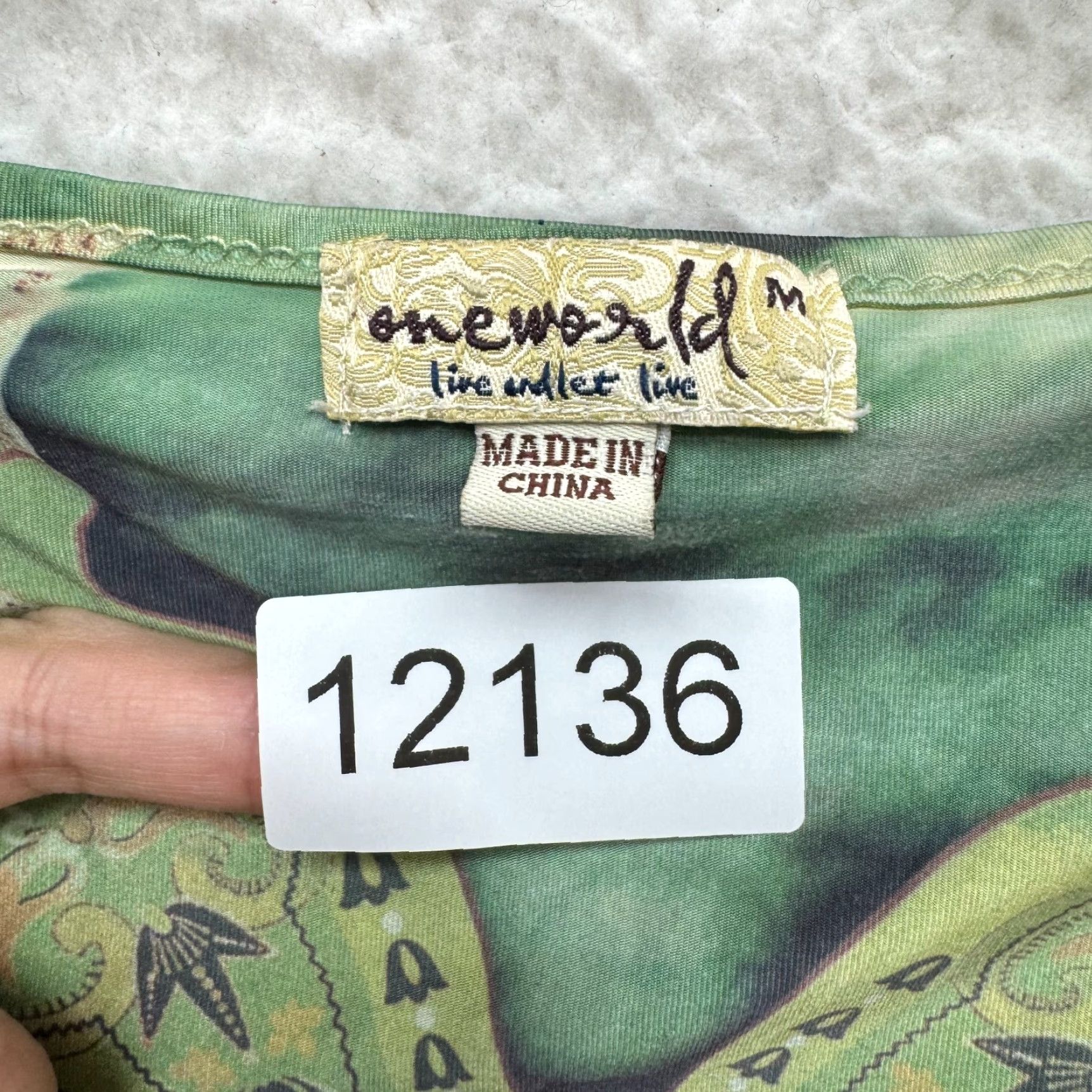 Vintage VINTAGE One World Shirt M Green Y2K Boho Kaftan Studded Slinky Grunge McBling Fairy Hippy Girls Size M / US 6-8 / IT 42-44 - 7 Thumbnail