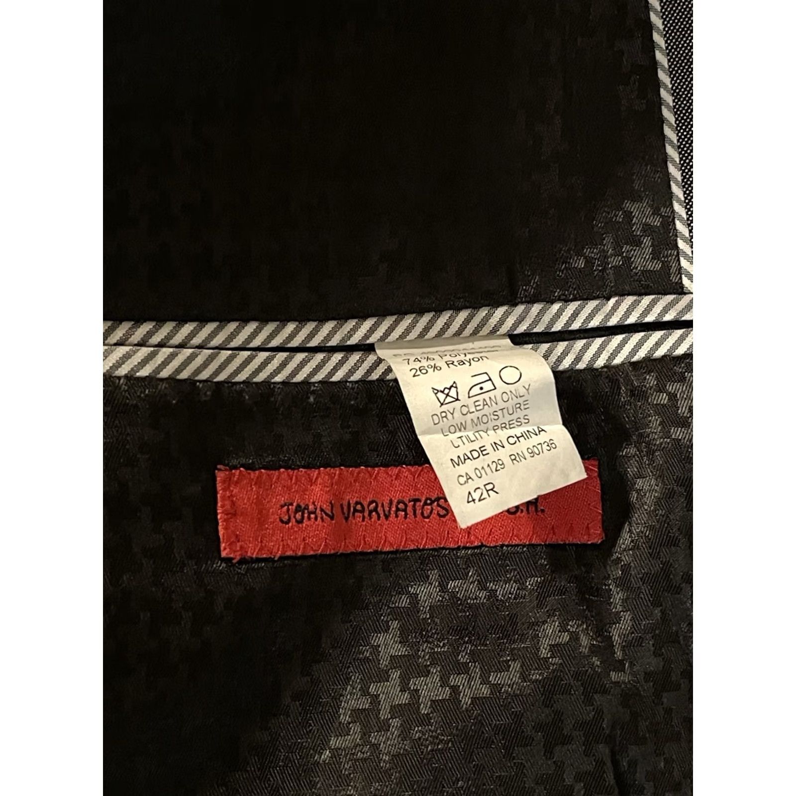 John Varvatos John Varvatos USA Blazer Jacket - Polyester Rayon Gray - Men's 42R Size 42R - 4 Thumbnail