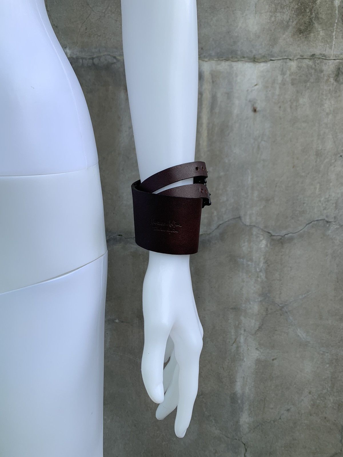 Number (N)ine SS07 Double Strapped Leather Bangle Size ONE SIZE - 2 Thumbnail