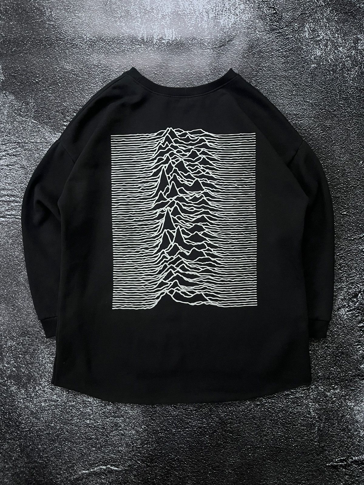 Joy Division destroyed Zara Joy Division white print Long Sweatshirt Zara Size M / US 6-8 / IT 42-44 - 1 Thumbnail