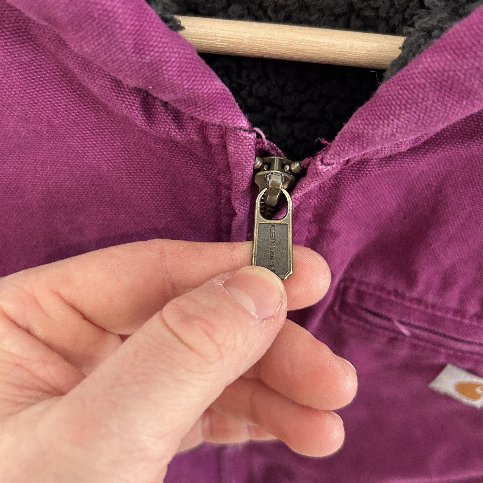 Carhartt Y2K Carhartt Sherpa-Lined Hooded Detroit Jacket “Purple” Size XS / US 0-2 / IT 36-38 - 14 Thumbnail