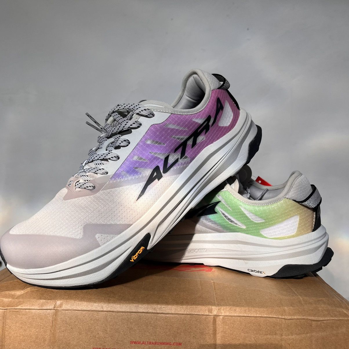 Altra Altra X Soar Carbon Mont Blanc Trail Running Shoes Size US 9.5 / EU 42-43 - 1 Thumbnail