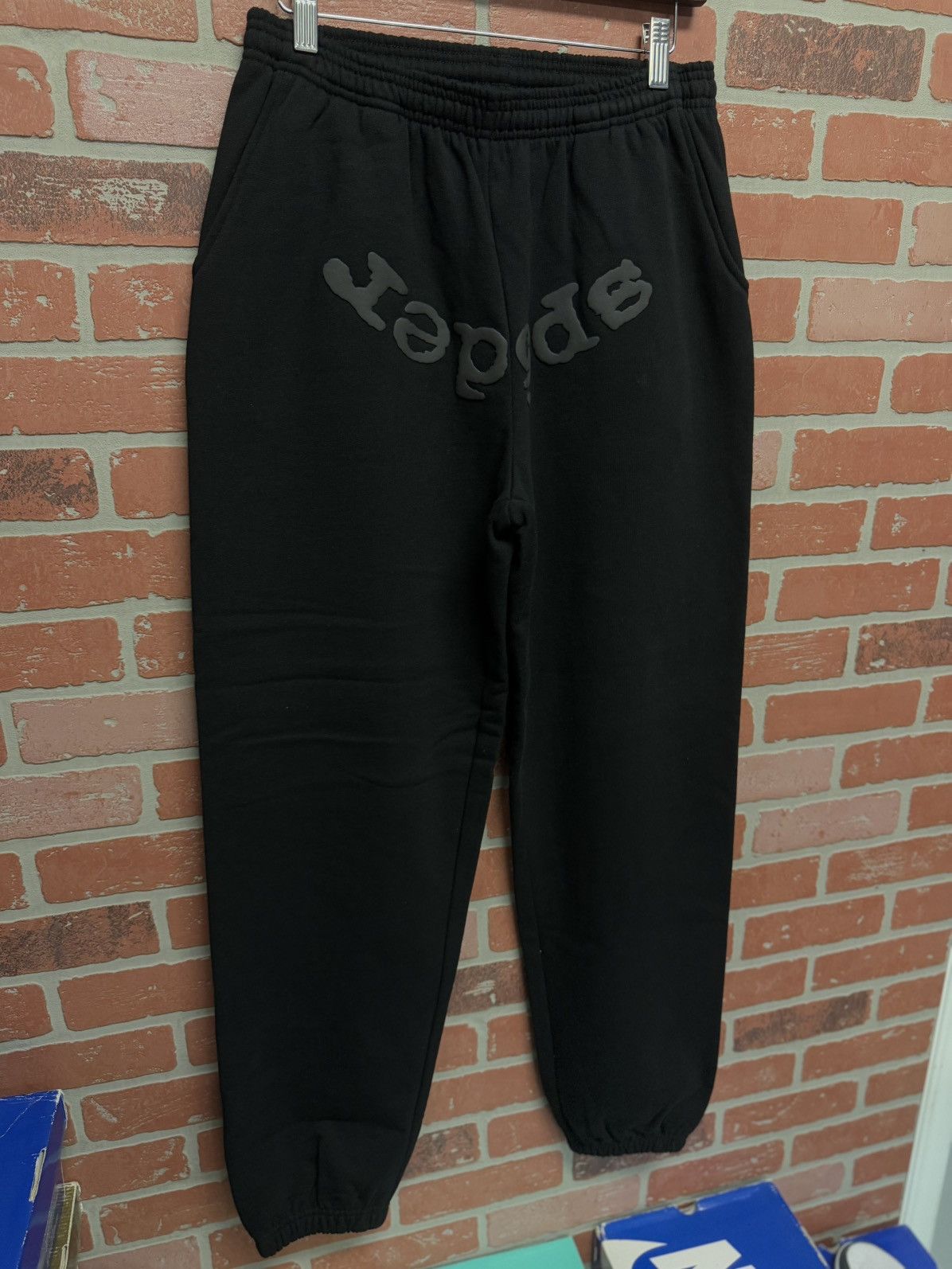Sp5der Sp5der Worldwide Black Sweatpants (2025) Size Medium (NEW) Size US 31 - 2 Thumbnail