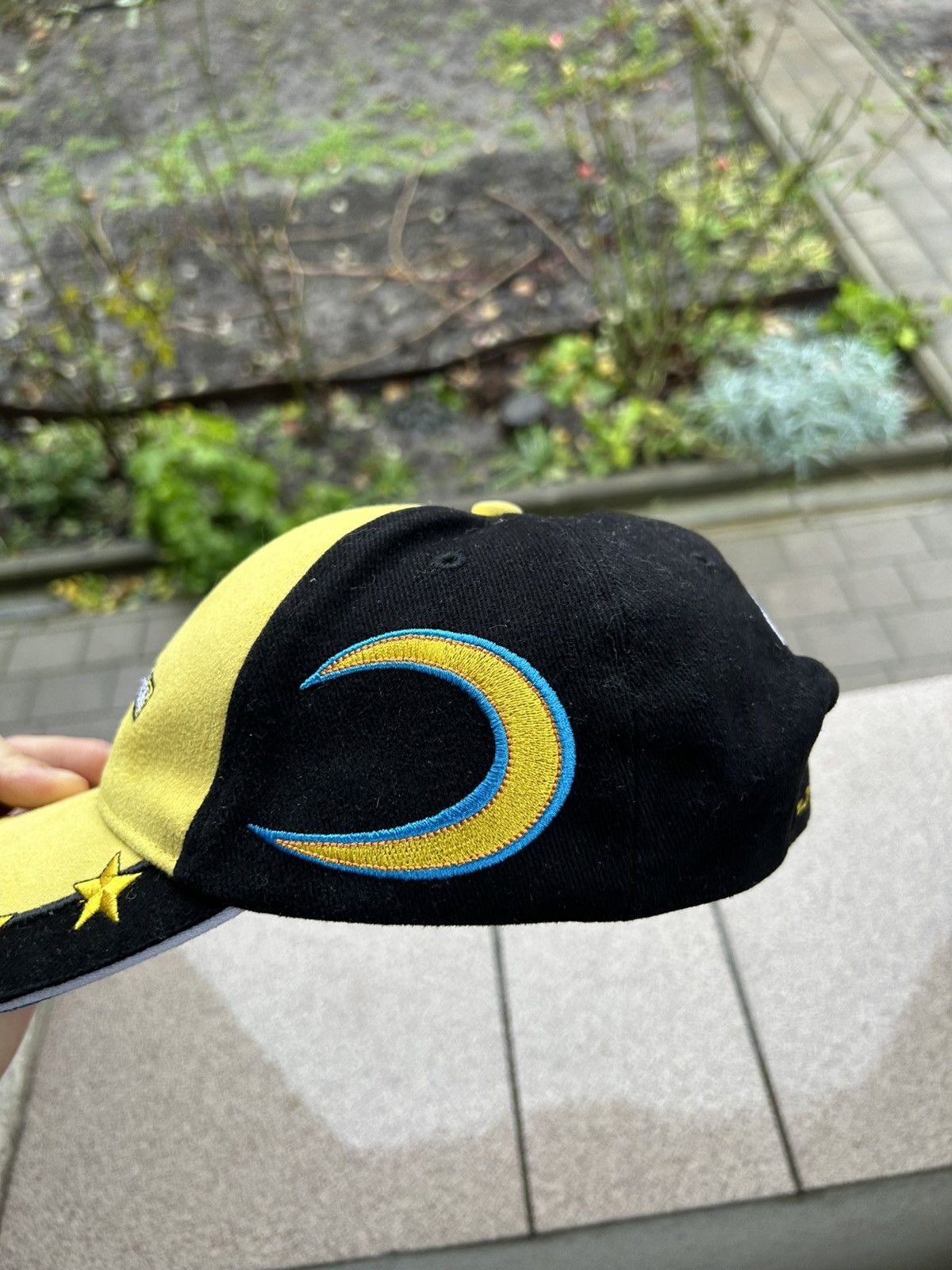 Formula 1 Valentino Rossi 46 World champion 1 vintage cap hat Size ONE SIZE - 3 Thumbnail