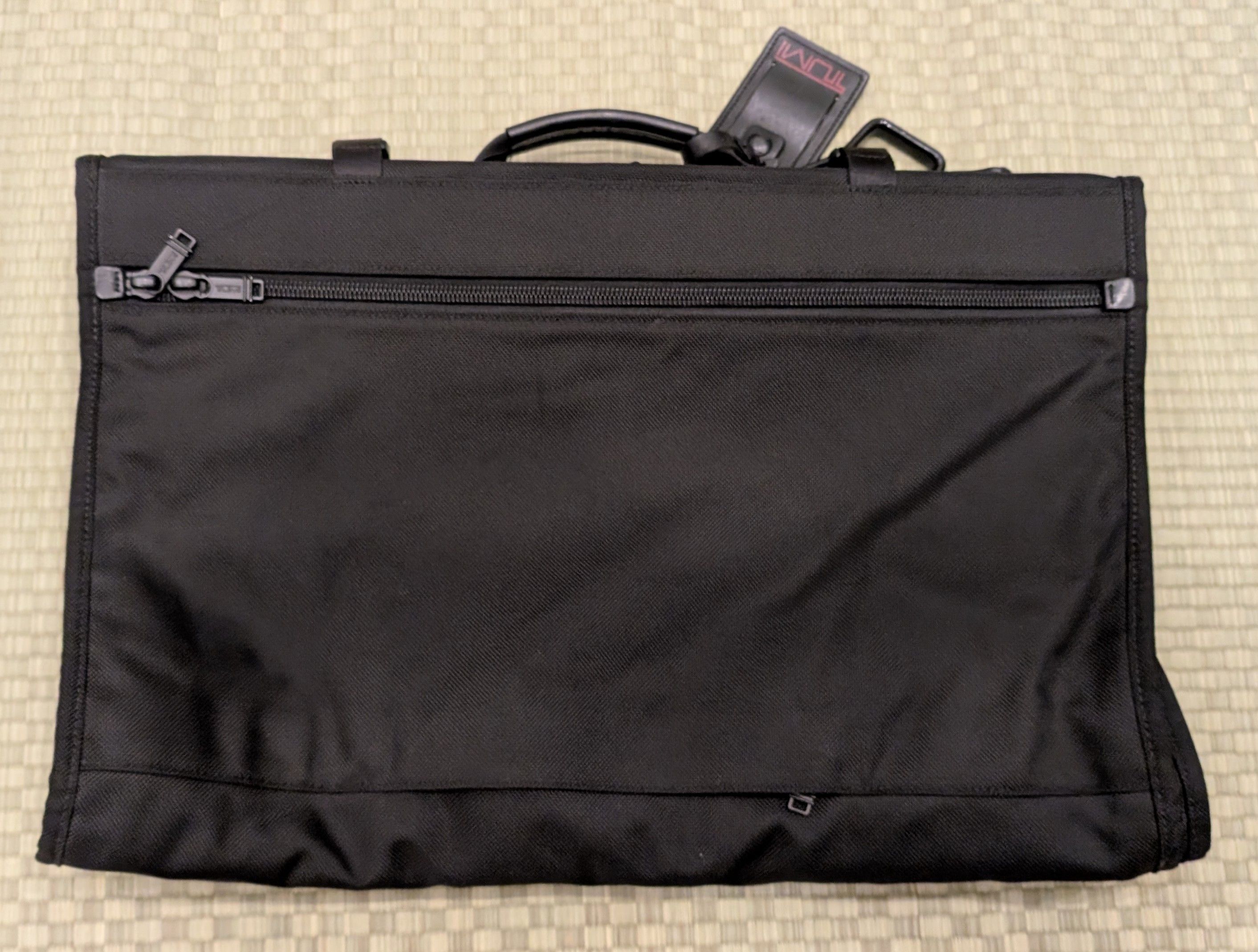Tumi Tumi Alpha Tri-fold Garment Bag Ballistic *No Shoulder Strap Size ONE SIZE - 2 Thumbnail