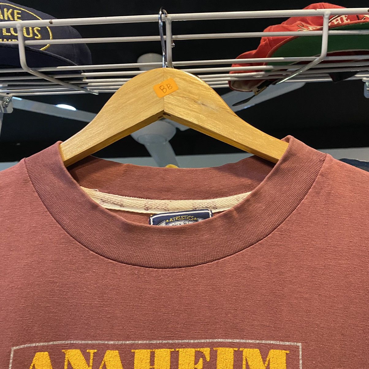 Vintage Vintage 1993 mighty ducks of Anaheim promo tee xl Distress Size US XL / EU 56 / 4 - 13 Thumbnail