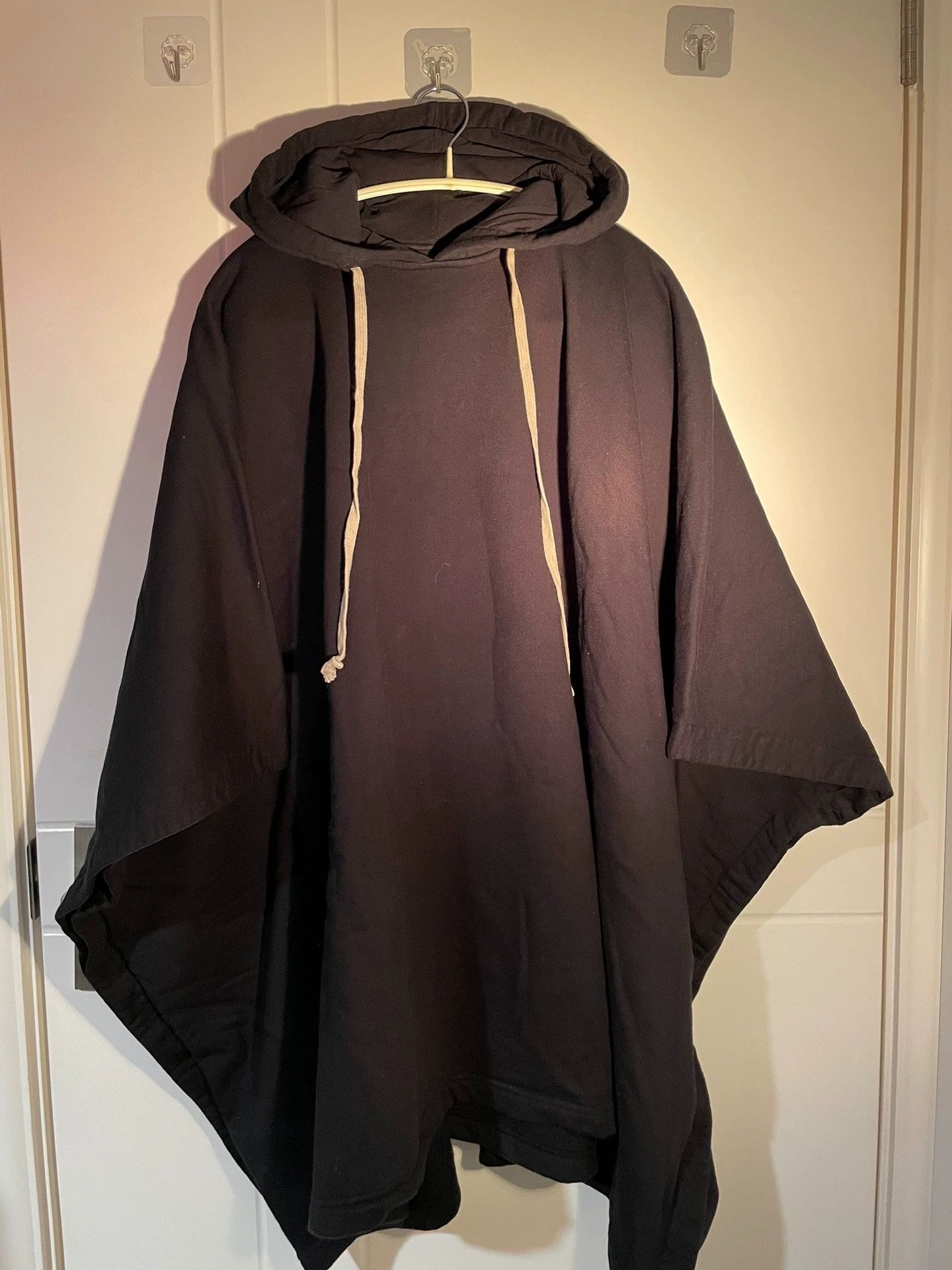 Rick Owens Rick Owens Hooded Fleece-Lined Cloak XS New Unisex Size US XS / EU 42 / 0 - 1 Thumbnail