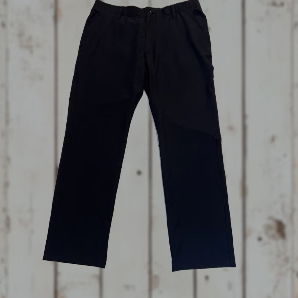 Under Armour Under Armour Dress Pants Golf Men's Black 36x30 Polyester Regular Regular Shirts? Size US 36 / EU 52 - 1 Thumbnail