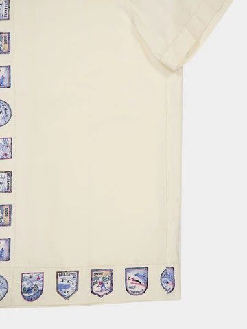 o1mle0226 Ski Season Short Sleeve Shirt in Neutrals