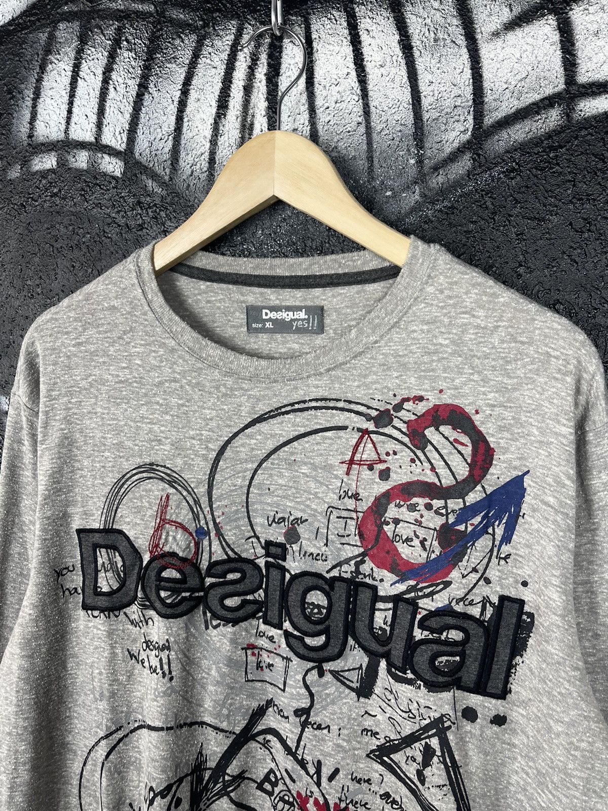 Desigual Desigual Grey Cotton Embroidered Logo Long Sleeve T-Shirt Size US XL / EU 56 / 4 - 2 Thumbnail