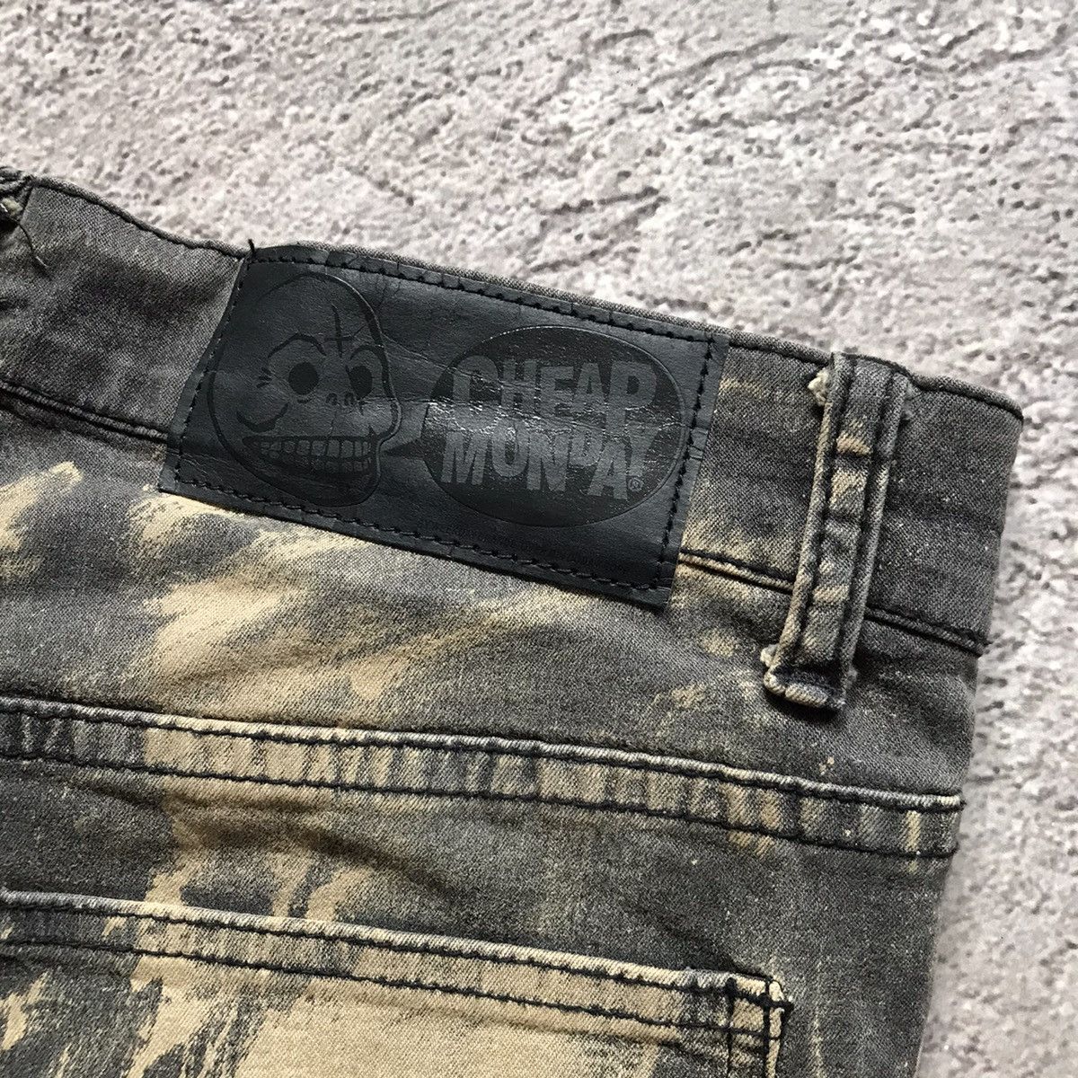 Vintage Vintage Y2K Baggy Distressed Flared Jeans Grunge Skate 31 Size US 31 - 6 Thumbnail