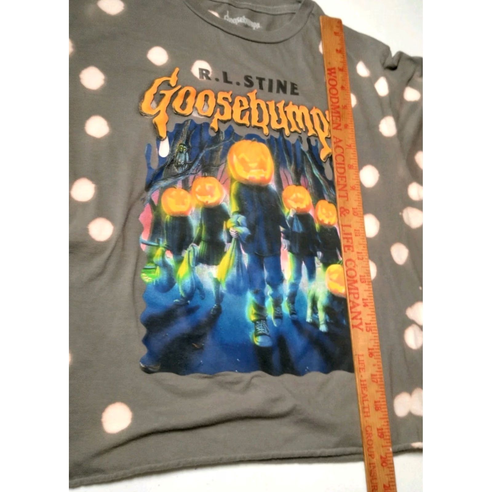 Vintage Goosebumps Shirt Women Medium Cropped Gray Bleach Dyed Pumpkin Head Graphic Shirt Size M / US 6-8 / IT 42-44 - 4 Thumbnail