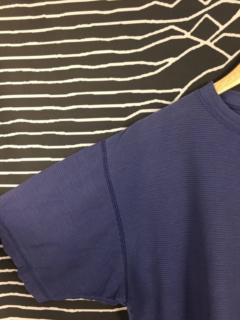 Vintage Vtg Surf And Sweats Casual Pocket Surf Style Tee Size US L / EU 52-54 / 3 - 4 Thumbnail