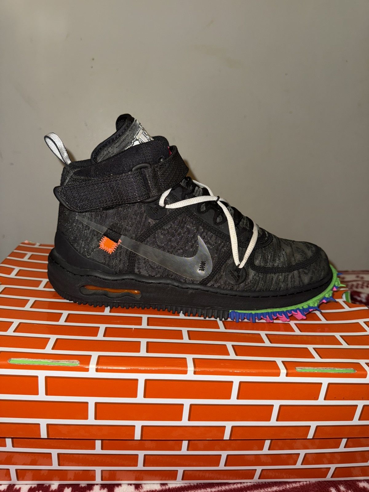 Nike × Off-White Off-White x Nike Air Force 1 Mid ‘Black’ Size US 10 / EU 43 - 7 Thumbnail