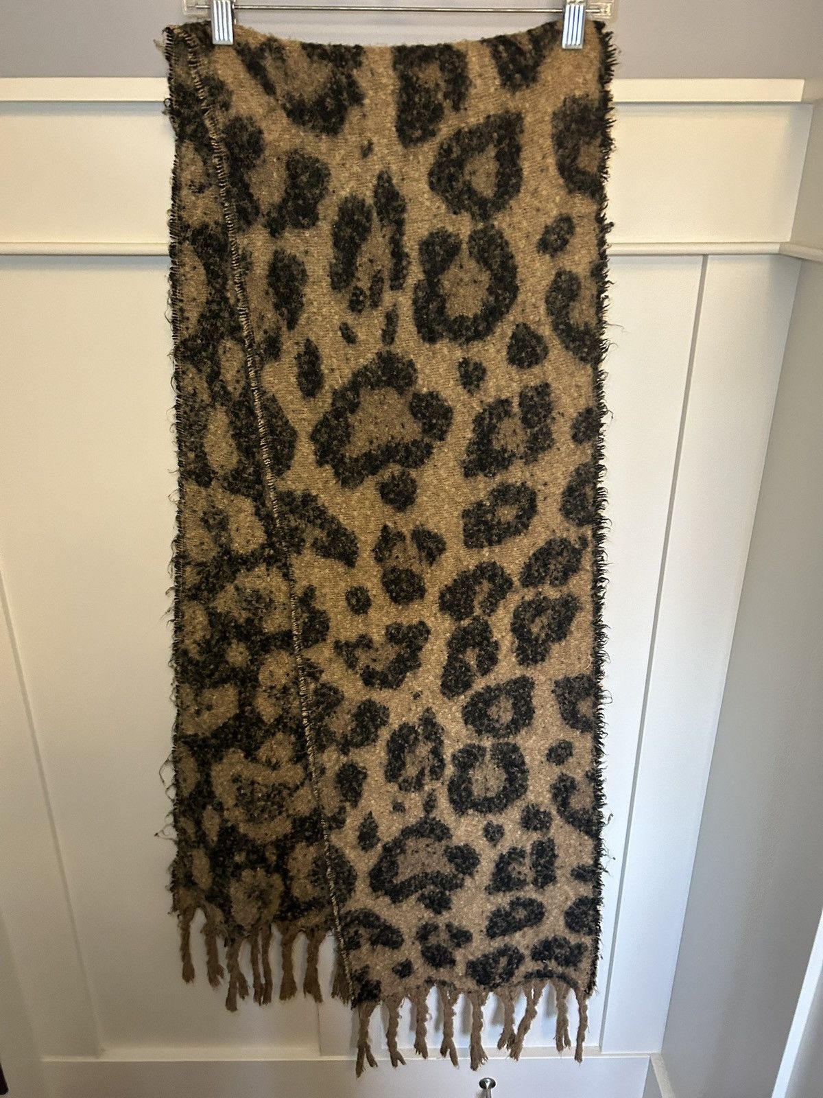 Vintage Vintage “a new day” soft fuzzy leopard print scarf Size ONE SIZE - 2 Thumbnail
