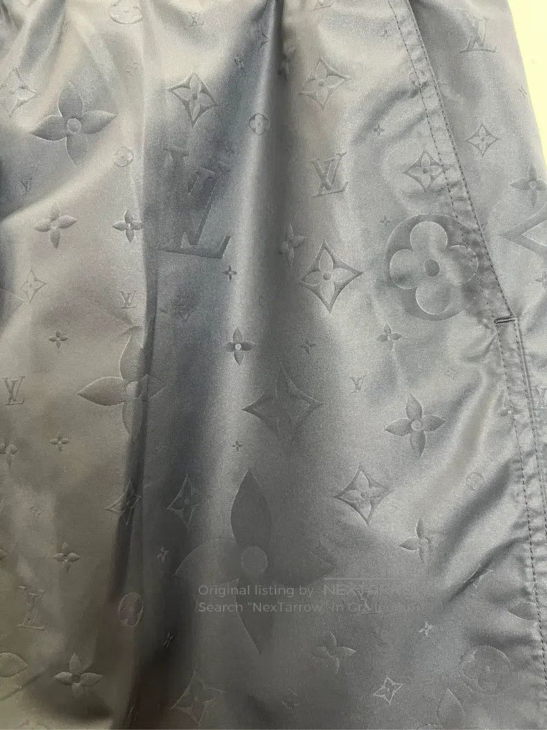Louis Vuitton Louis Vuitton size l Dark stripe presbyopic shorts Size US 28 / EU 44 - 5 Thumbnail