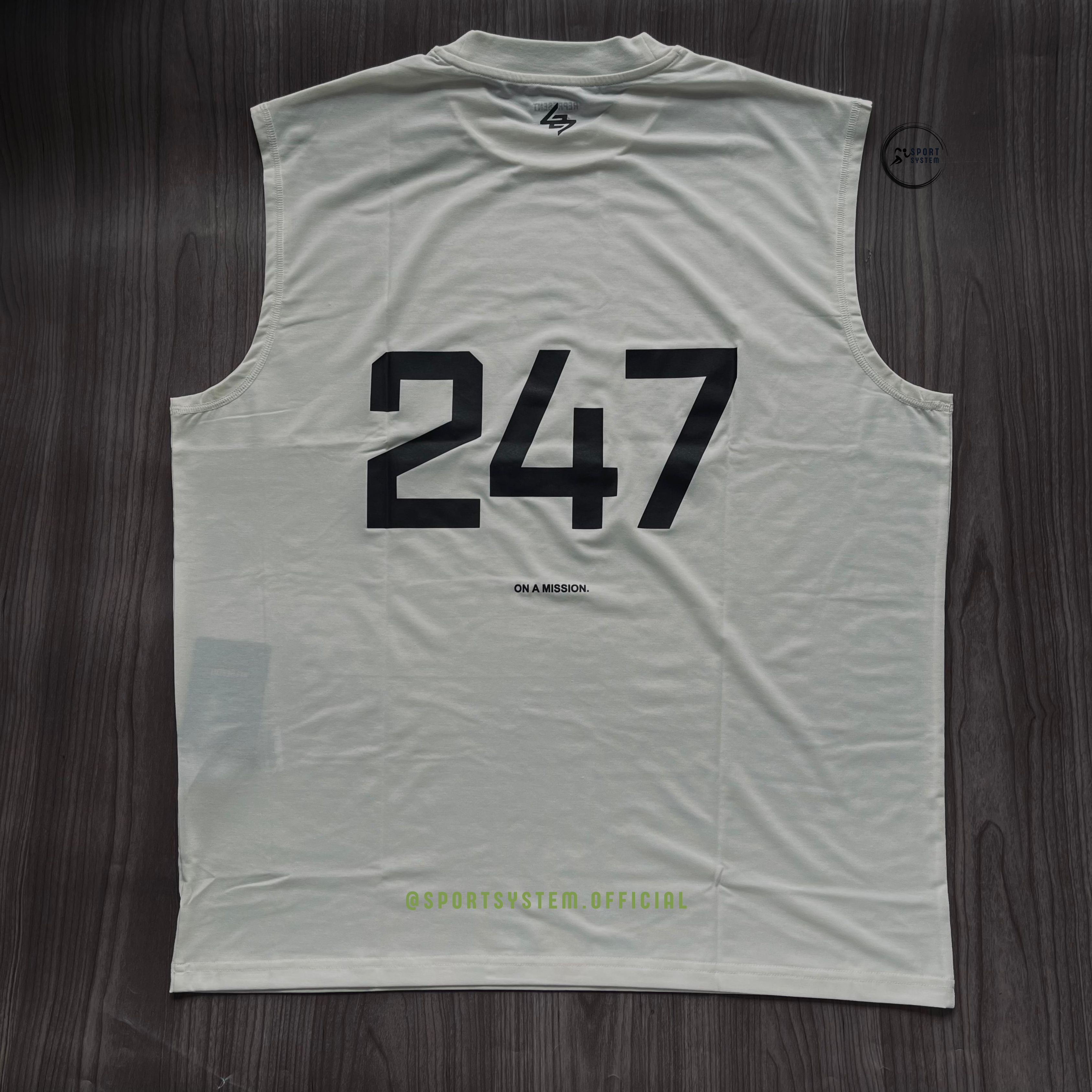 Represent Clo. Represent, 247 Oversized Tank in Flat White Size US L / EU 52-54 / 3 - 6 Thumbnail