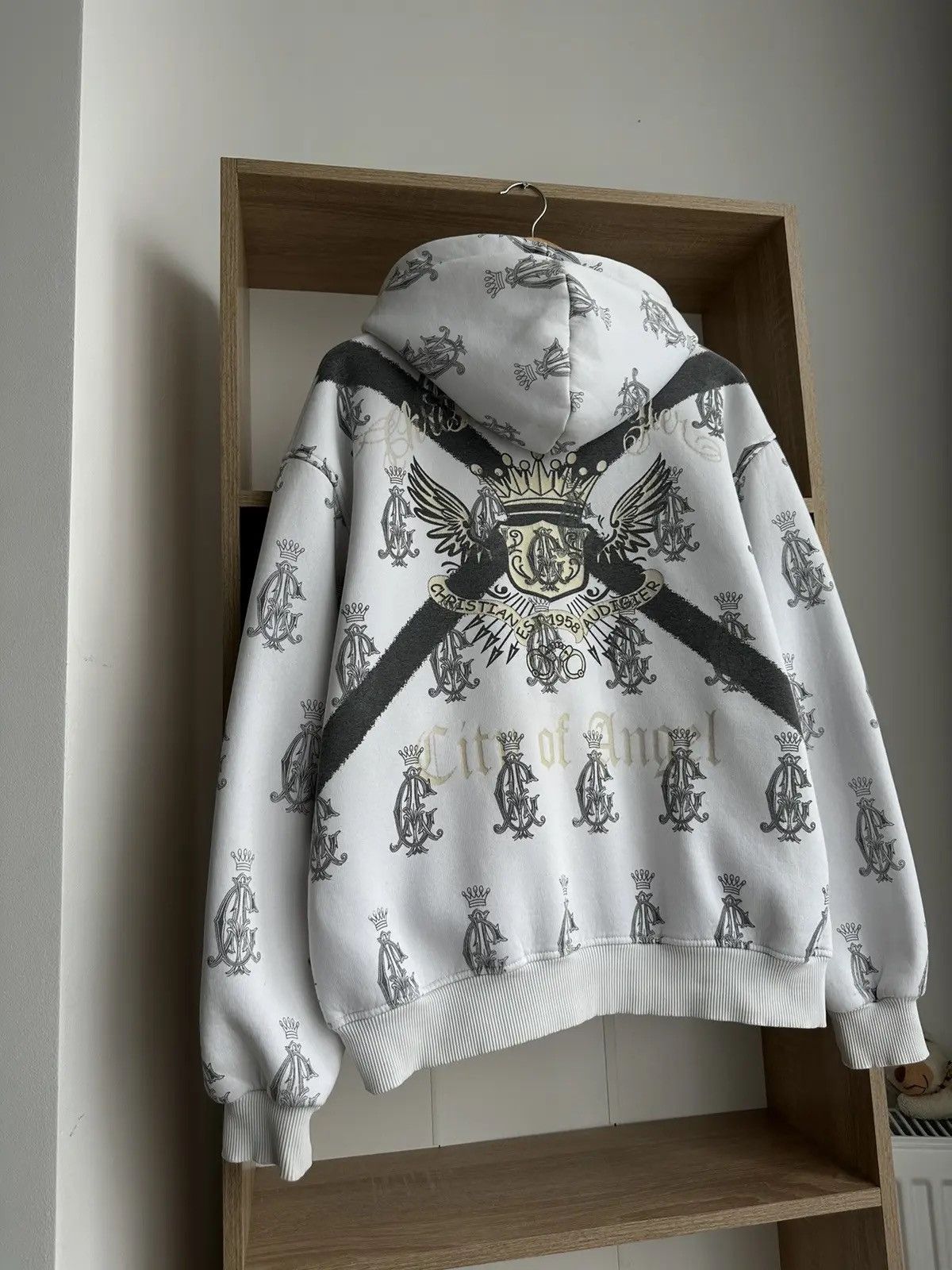 Christian Audigier × Ed Hardy × Vintage Vintage Ed Hardy Christian Audigier White Hoodie Size US M / EU 48-50 / 2 - 14 Thumbnail