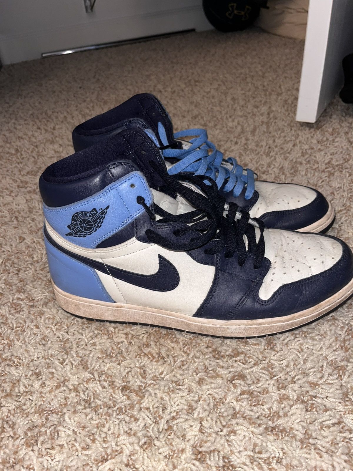 Jordan Brand Jordan 1 Obsidian Size US 12 / EU 45 - 2 Thumbnail