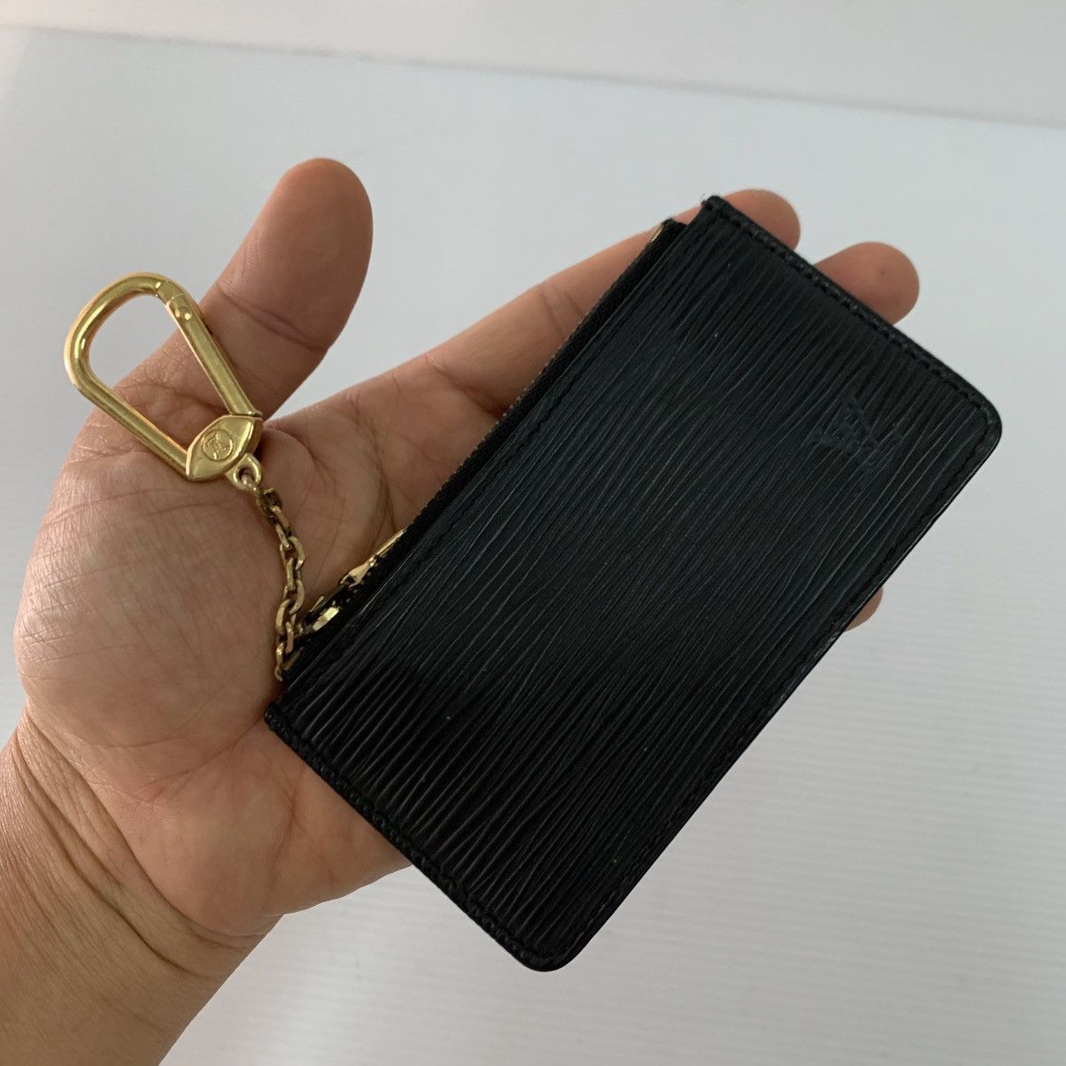 Louis Vuitton Louis Vuitton Epi Black Leather Coin Size ONE SIZE - 4 Thumbnail