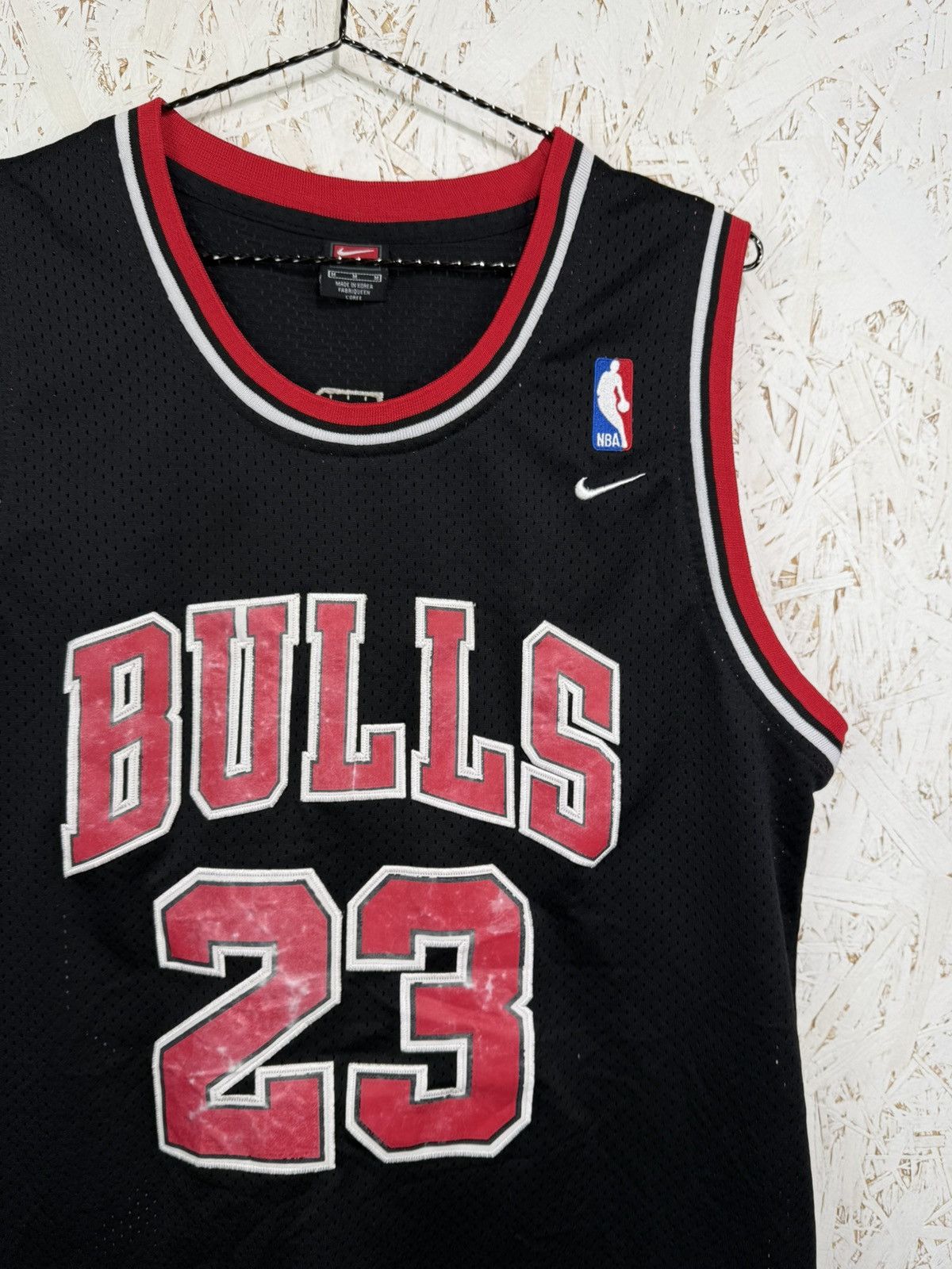 Nike 90s Nike Chicago Bulls #23 Michael Jodan NBA Jersey Black M Size US M / EU 48-50 / 2 - 2 Thumbnail