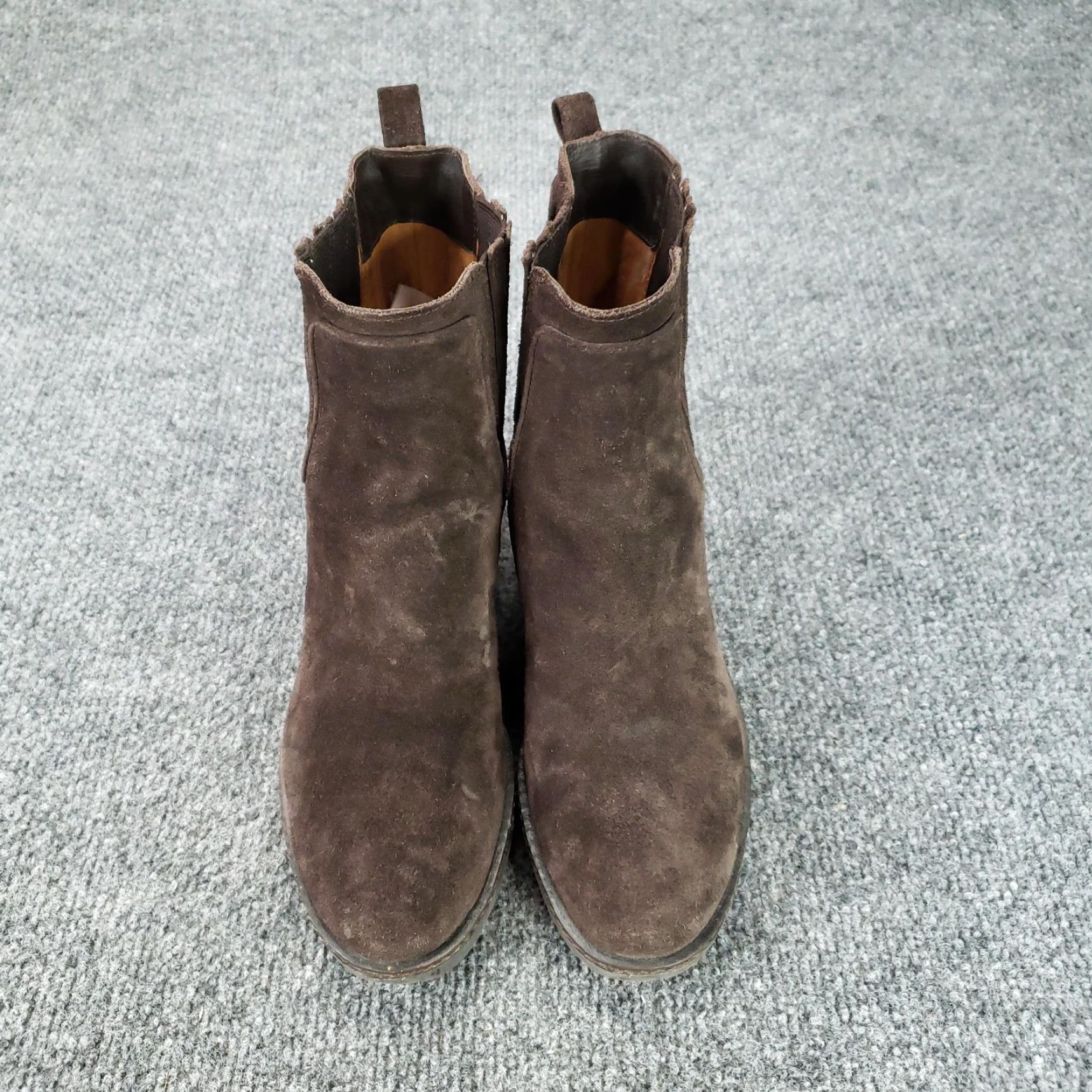 Vintage Via Spiga Boots Women Size 6 Brown Suede Chelsea Ankle Lug Sole Booties Size US 6 / IT 36 - 4 Thumbnail