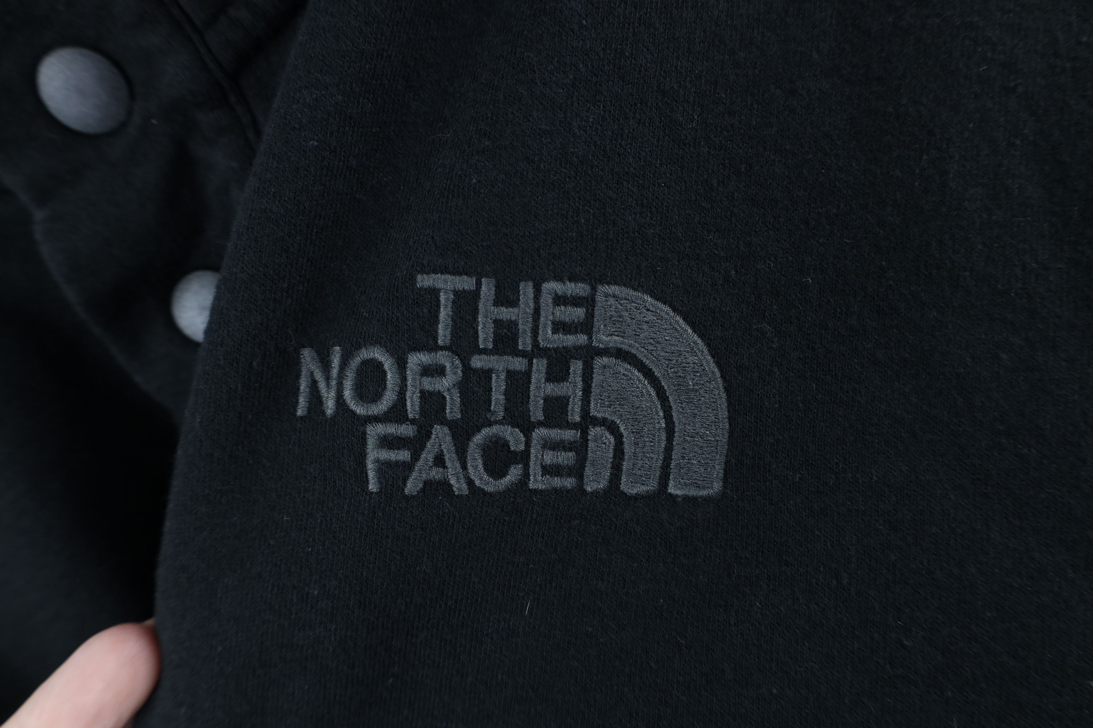 The North Face × Vintage The North Face Out Big Logo Snap Button Pullover Sweatshirt Size US XL / EU 56 / 4 - 4 Thumbnail