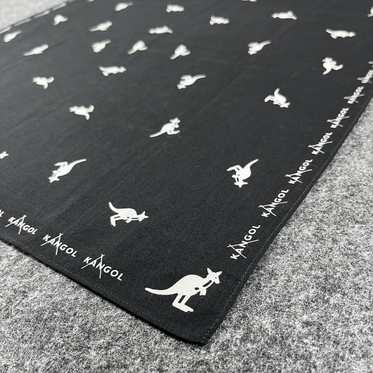 Kangol × Vintage Kangol Handkerchief / Bandana / Neckerchief B347 Size ONE SIZE - 4 Thumbnail
