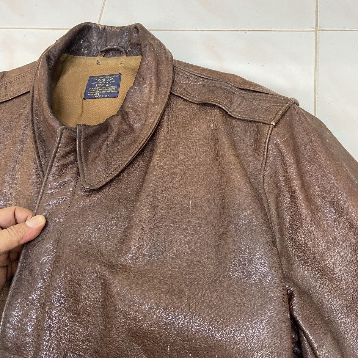 Genuine Leather Vtg Type A-2 San Francisco Aviation Sun Faded Leather Jacket Size US S / EU 44-46 / 1 - 6 Thumbnail