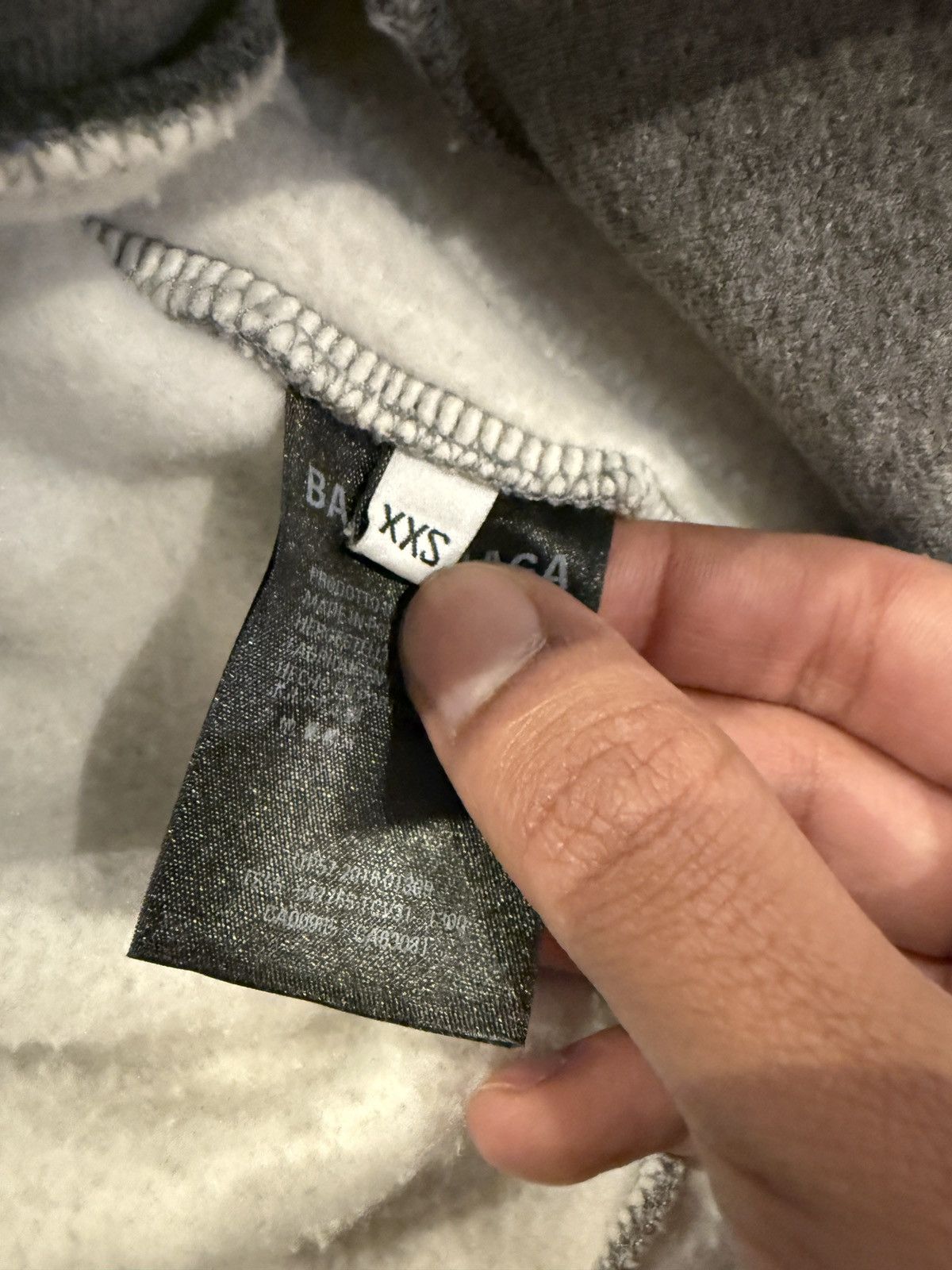 Balenciaga BALENCIAGA Hoodie Size US XXS / EU 40 - 4 Thumbnail