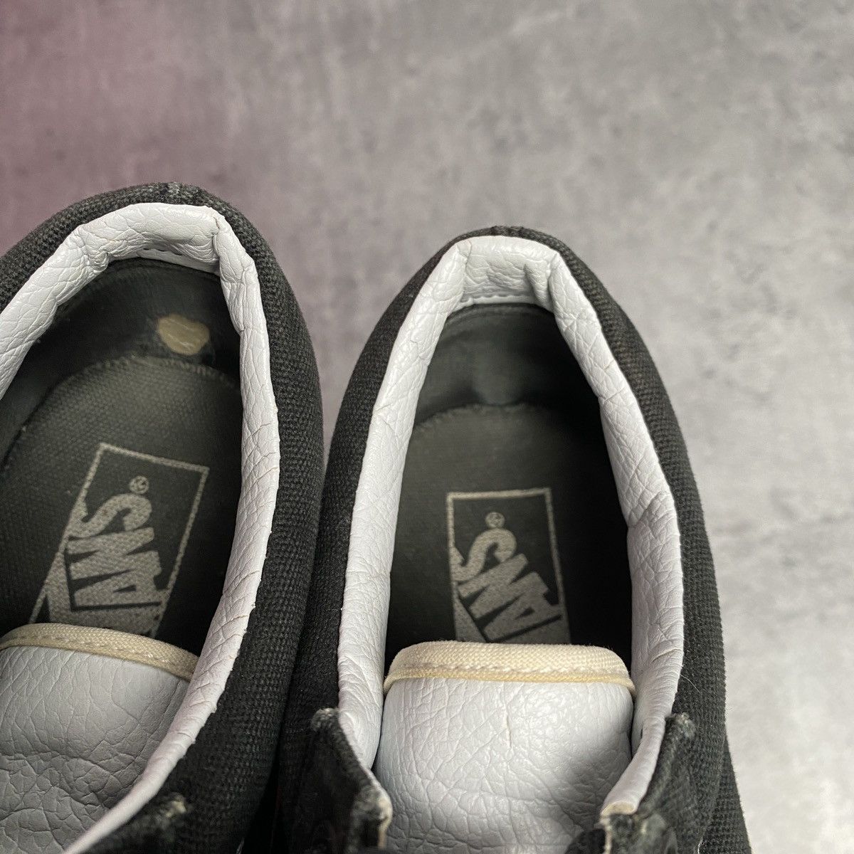 Vans Vans black white sneakers skater size us 10 Size US 10 / EU 43 - 7 Thumbnail