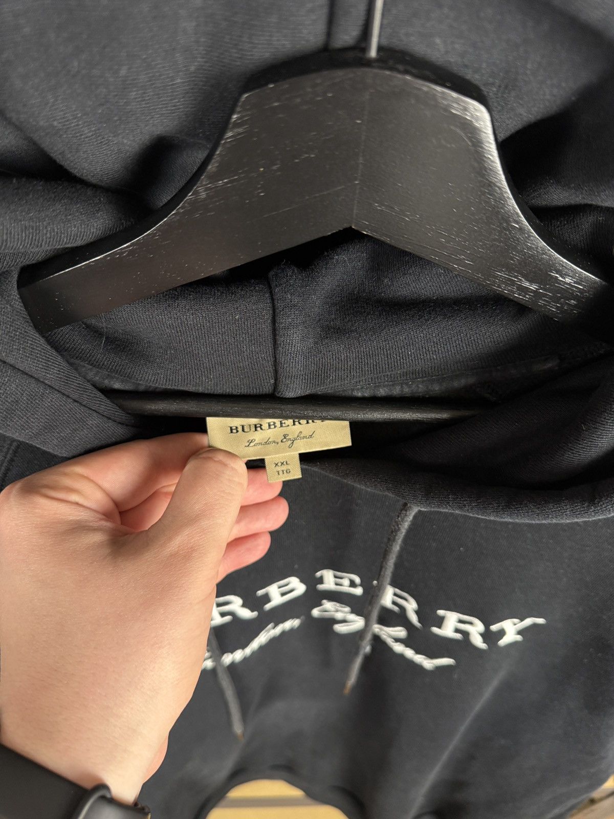 Burberry Burberry london womens oversize hoodie size XXL Size XXL / US 16-18 / IT 52-54 - 5 Thumbnail