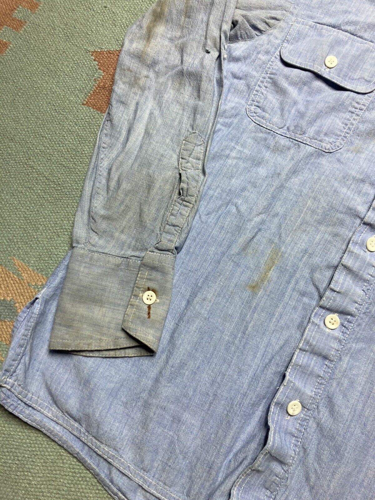 Vintage VTG 60s 70s chambray shirt sanforized cotton distressed L Size US L / EU 52-54 / 3 - 2 Thumbnail